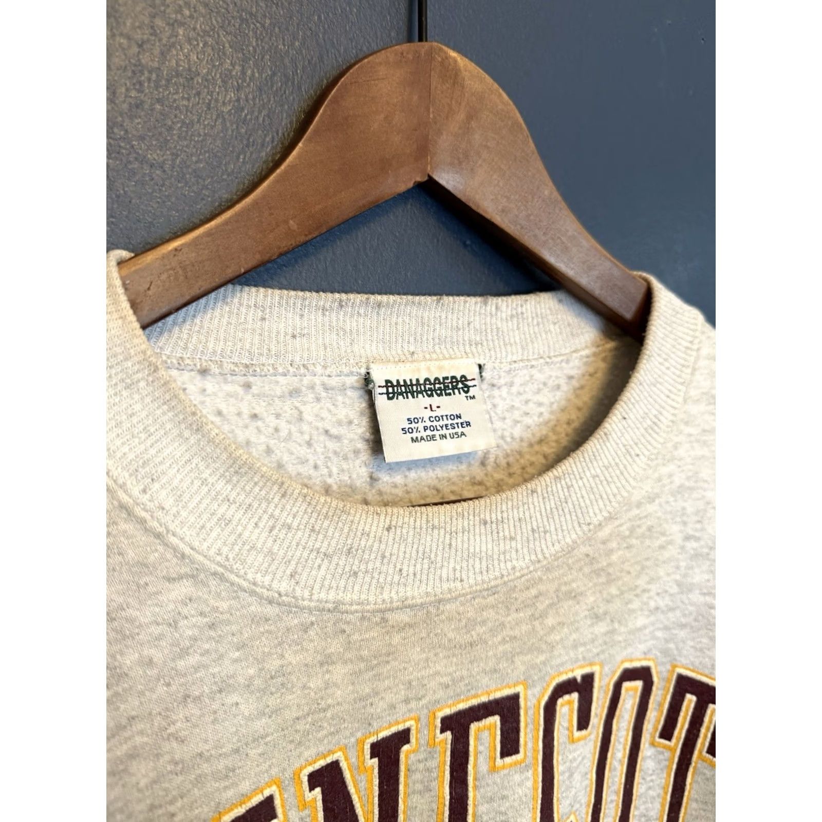 Vintage VINTAGE University Of Minnesota College Gray Sweatshirt Sweatshirt L Mens 90s Pullover Gray Size US L / EU 52-54 / 3 - 2 Thumbnail
