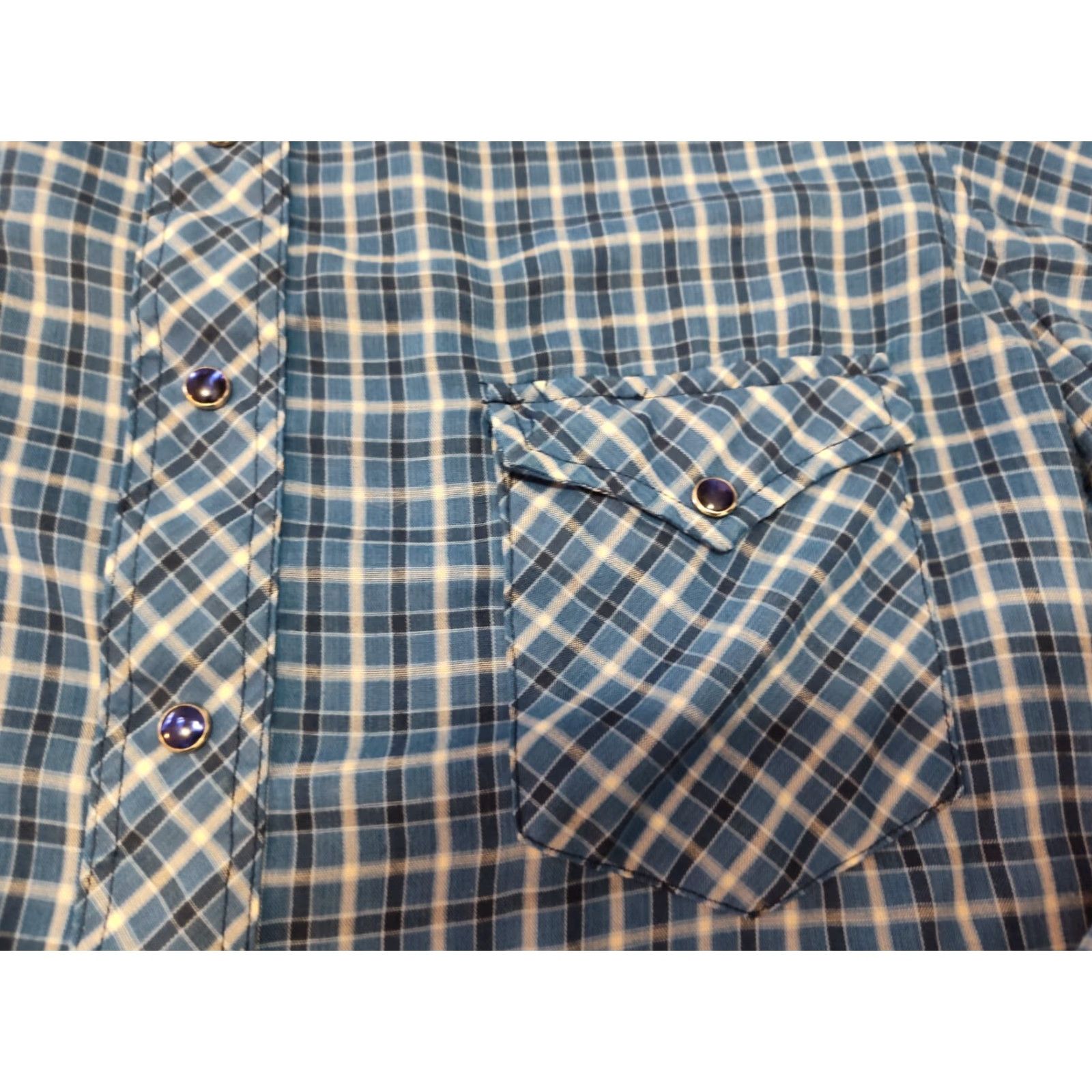 Wrangler VINTAGE Wrangler Western Shirt Men 16/34 Pearl Snap Long Sleeve Blue XL US-Made Cowhide Likely 80s 90s Cowboy Cut Mens Size US L / EU 52-54 / 3 - 7 Thumbnail