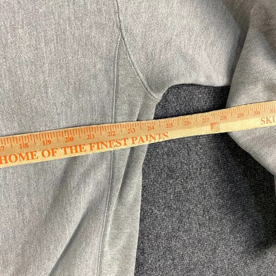 Champion × Vintage Reverse Weave Champion Sweatshirt Men's Large Stained Size US L / EU 52-54 / 3 - 6 Thumbnail