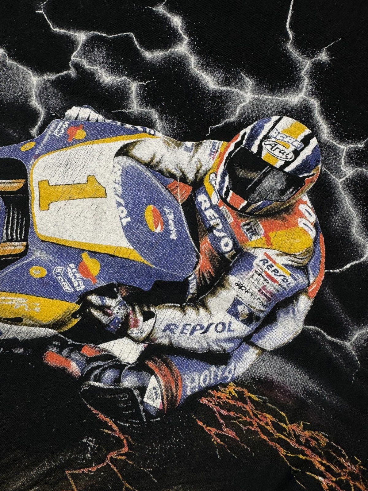 Vintage Vintage 90s Repsol motorcycle motogp racing graohic tee Size US L / EU 52-54 / 3 - 6 Thumbnail