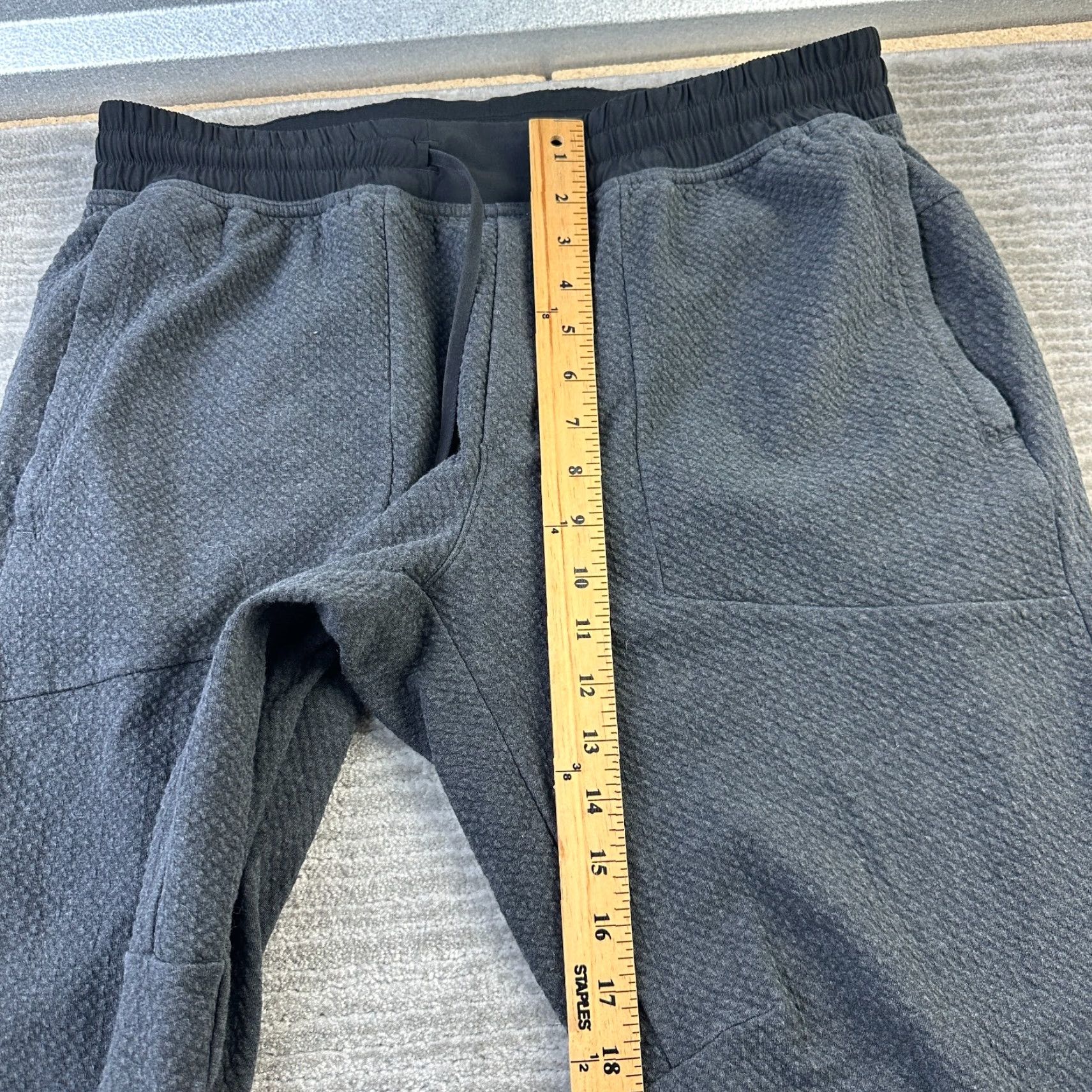 Lululemon Lululemon At Ease Joggers Mens XL Gray Slim Tapered Size US 36 / EU 52 - 7 Thumbnail