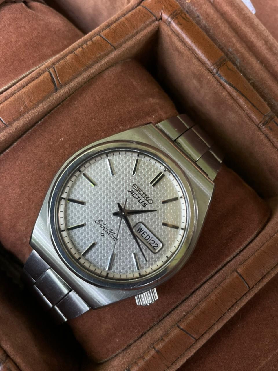 Seiko Seiko Silver Wave Otomatis Size 38 - 1 Thumbnail