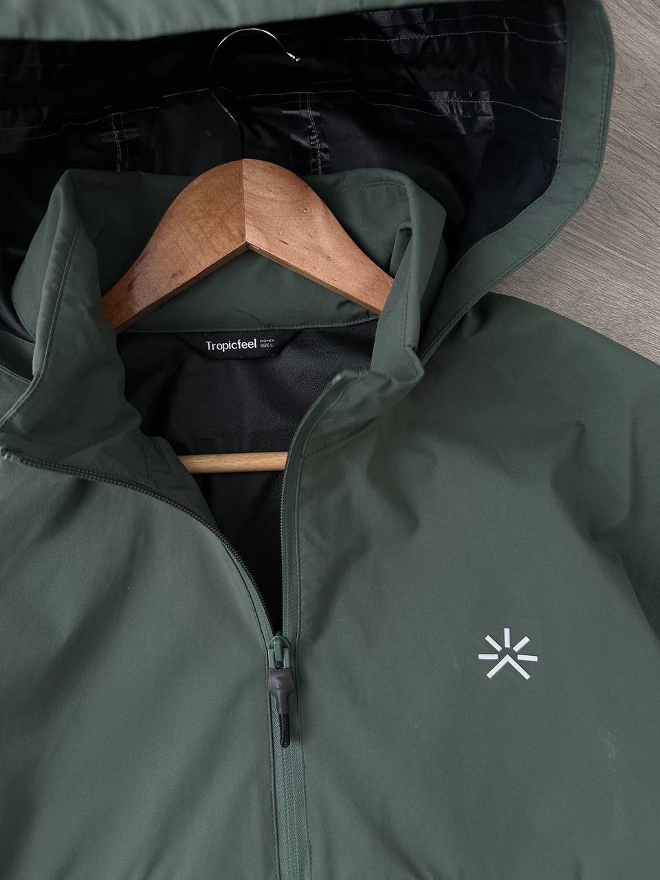 Japanese Brand × Vintage Vintage Tropicfeel Green Womens Anorak Waterproof Jacket Size L / US 10 / IT 46 - 7 Thumbnail