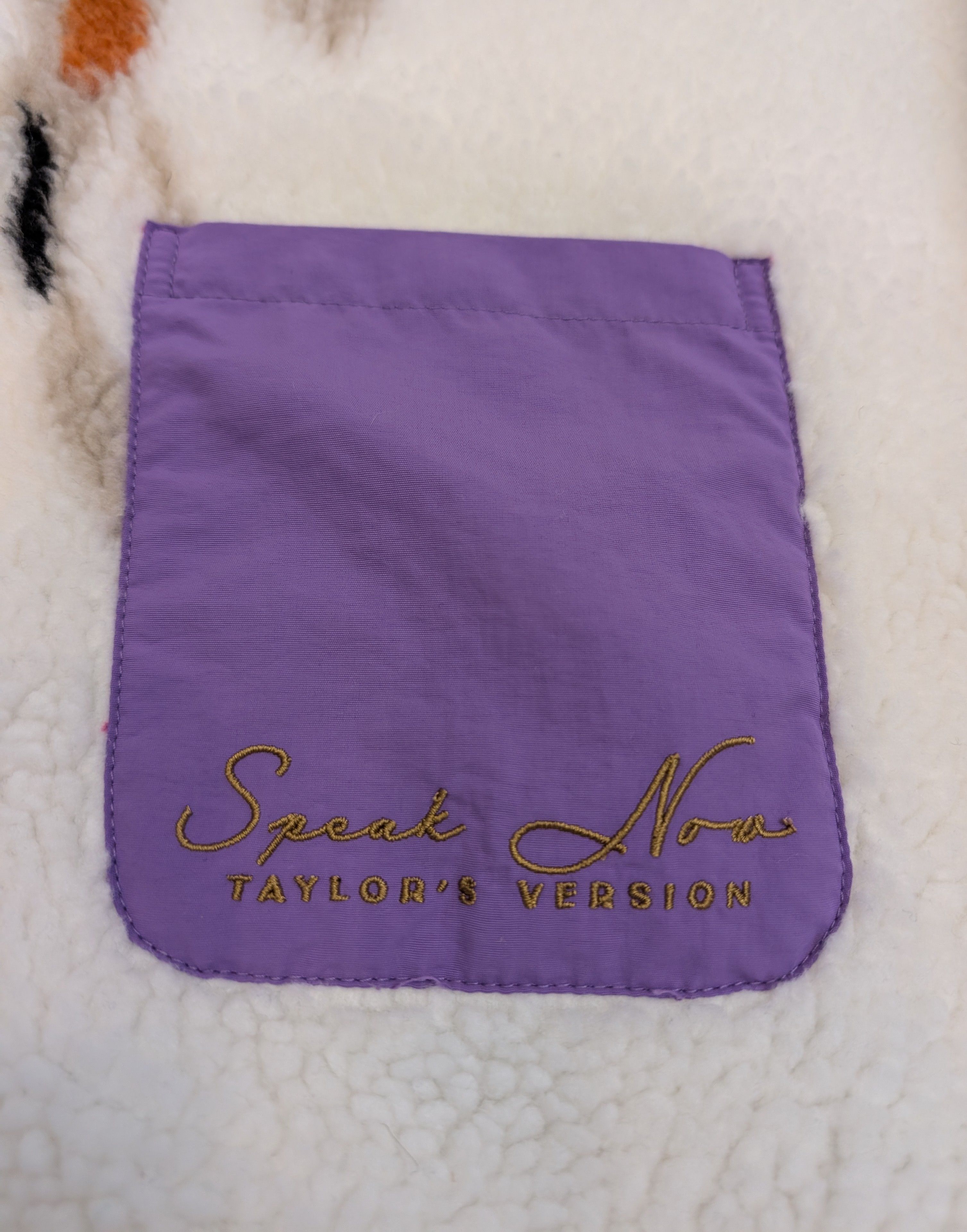 Other Taylor Swift Speak Now Taylor's Version Koi Sherpa Sweater Size S / US 4 / IT 40 - 5 Thumbnail