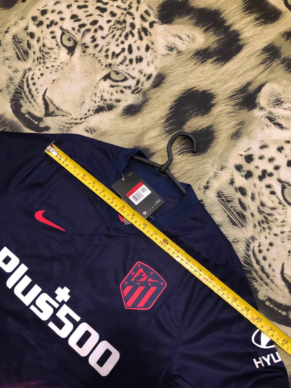 Nike Nike Football Shirt Atletico Madrid Home Soccer jersey Size US L / EU 52-54 / 3 - 11 Thumbnail
