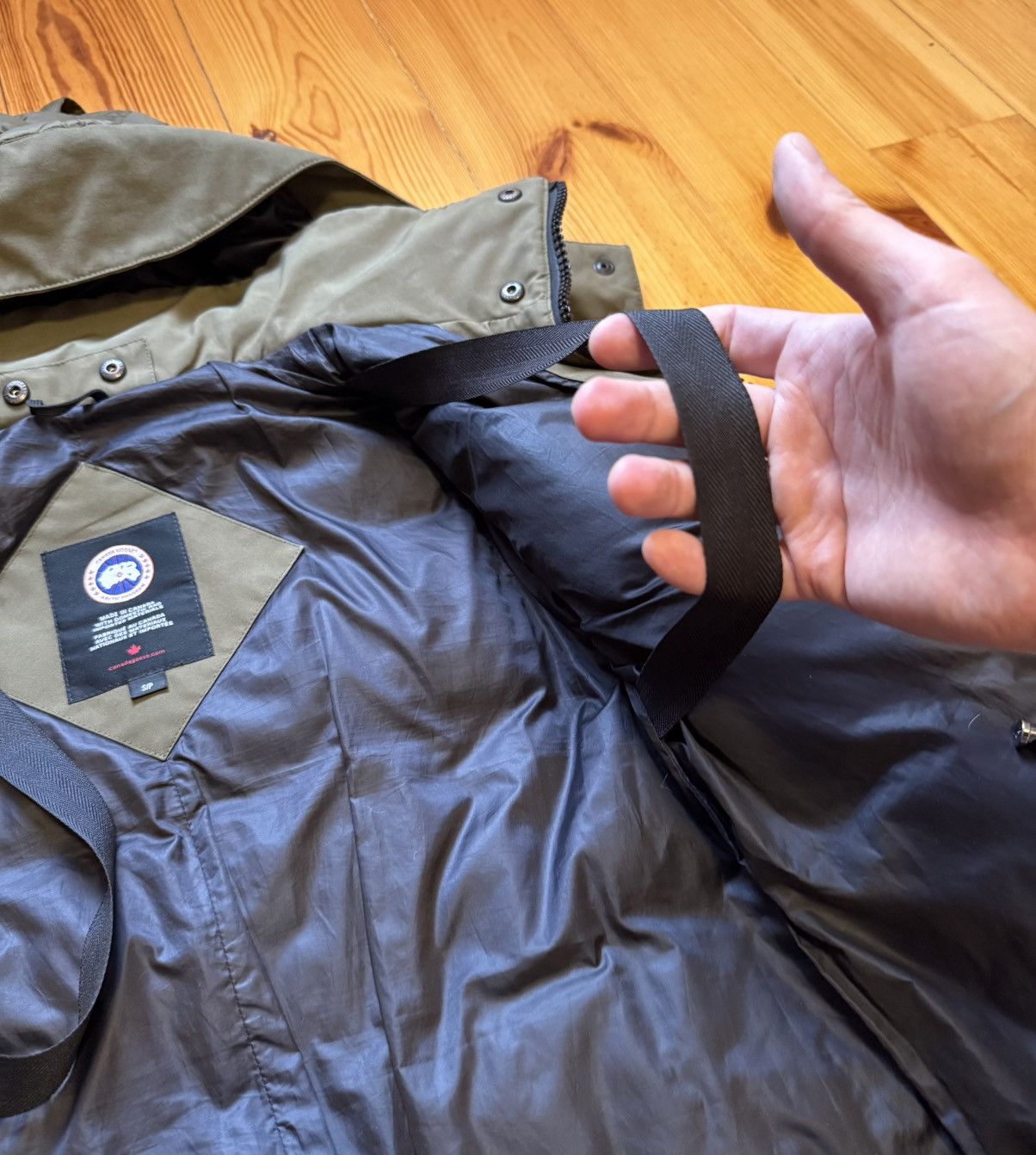 Canada Goose Canada Goose Padded Down Women’s Jacket Green Parka Size S Size S / US 4 / IT 40 - 13 Thumbnail