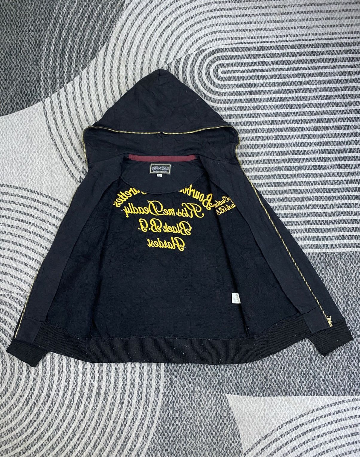 Japanese Brand Vintage Groover Grand Black Embroidered Wording Hoodie Size US S / EU 44-46 / 1 - 5 Thumbnail