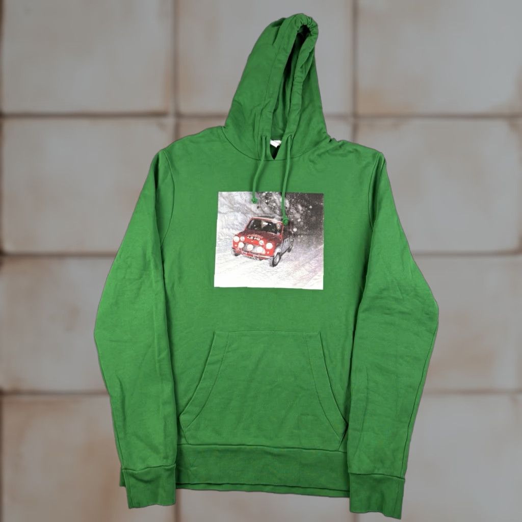 BMW VINTAGE BMW Sweatshirt Hoodie Size L Men Green 90s Logo Pullover Limited Edition Richard Klein Archive Size US L / EU 52-54 / 3 - 1 Thumbnail