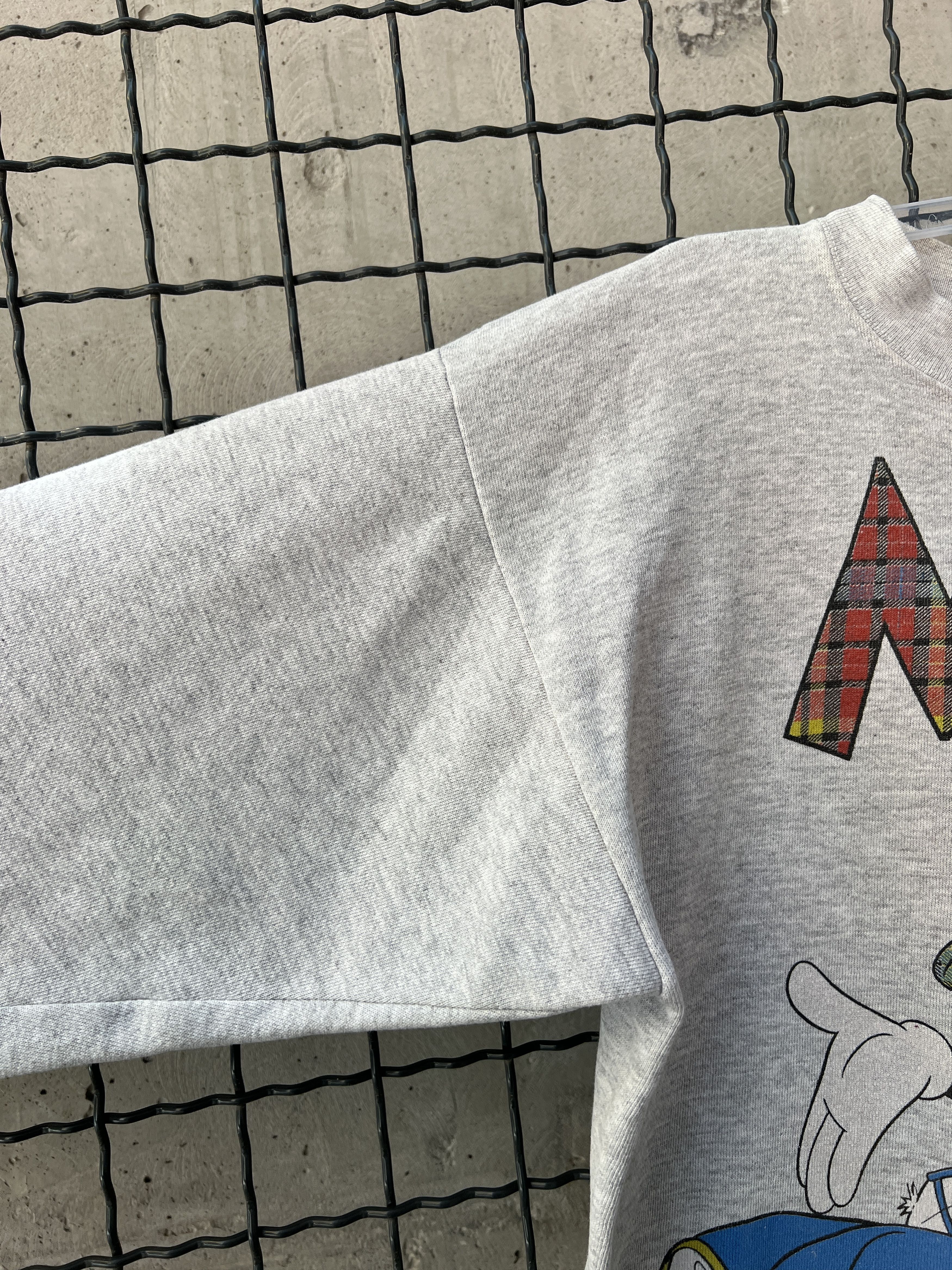 Cartoon Network Vintage 90s Mickey Mouse & Minnie Mouse Cartoon Sweatshirt Size US XL / EU 56 / 4 - 9 Thumbnail