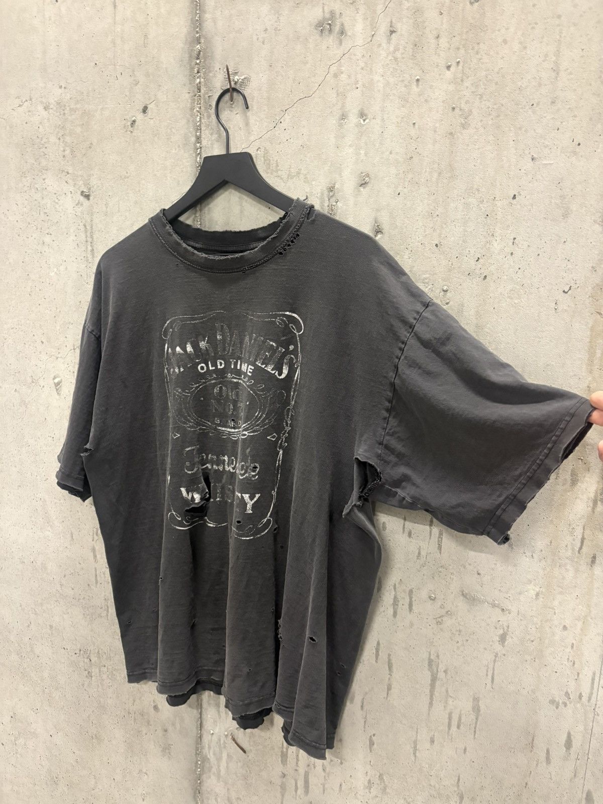 Vintage Vintage Jack Daniels Shirt Faded Distressed Grunge Thrashed Size US XXL / EU 58 / 5 - 2 Thumbnail