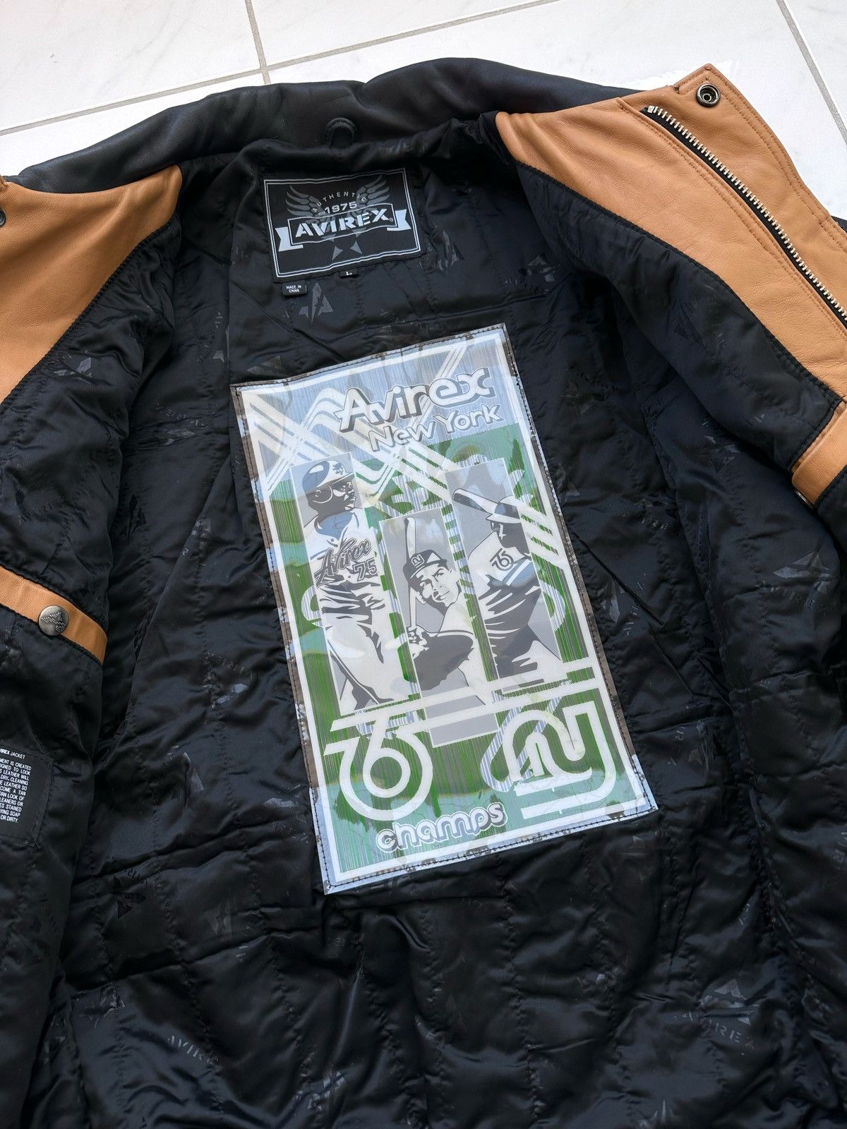 Avirex Vintage Avirex New York 1st Casino Tour Leather Jacket Size US L / EU 52-54 / 3 - 9 Thumbnail