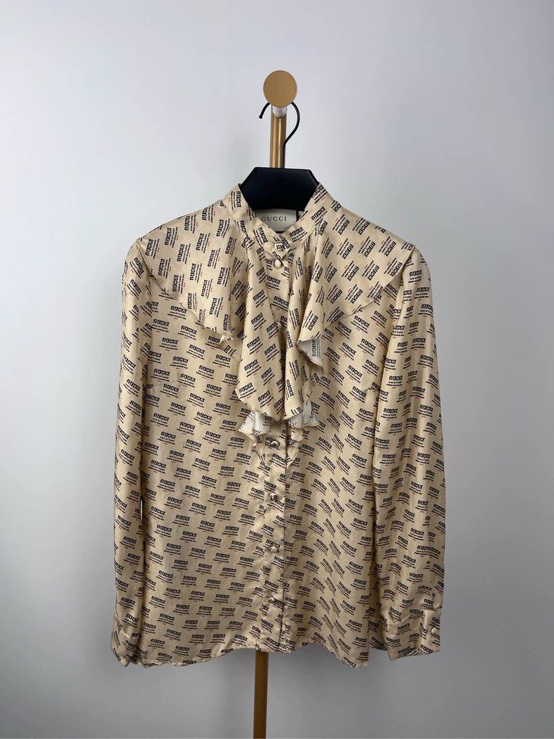 Gucci Gucci Beige full-print logo mulberry silk long-sleeved shir Size S / US 4 / IT 40 - 1 Thumbnail