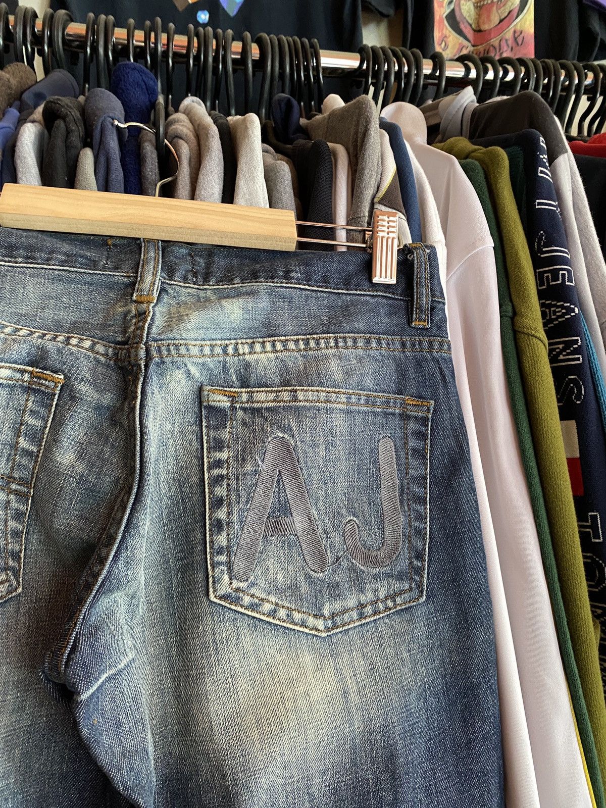 Armani VINTAGE ARMANI FLARED BIG LOGO DENIM JEANS Size 30" / US 8 / IT 44 - 2 Thumbnail