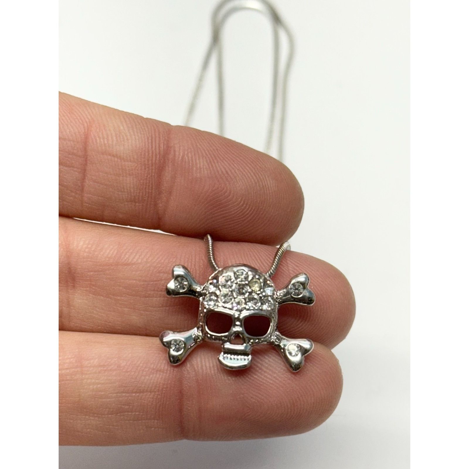 Other Vintage rhinestone skull and bone snake chain necklace Size ONE SIZE - 6 Thumbnail