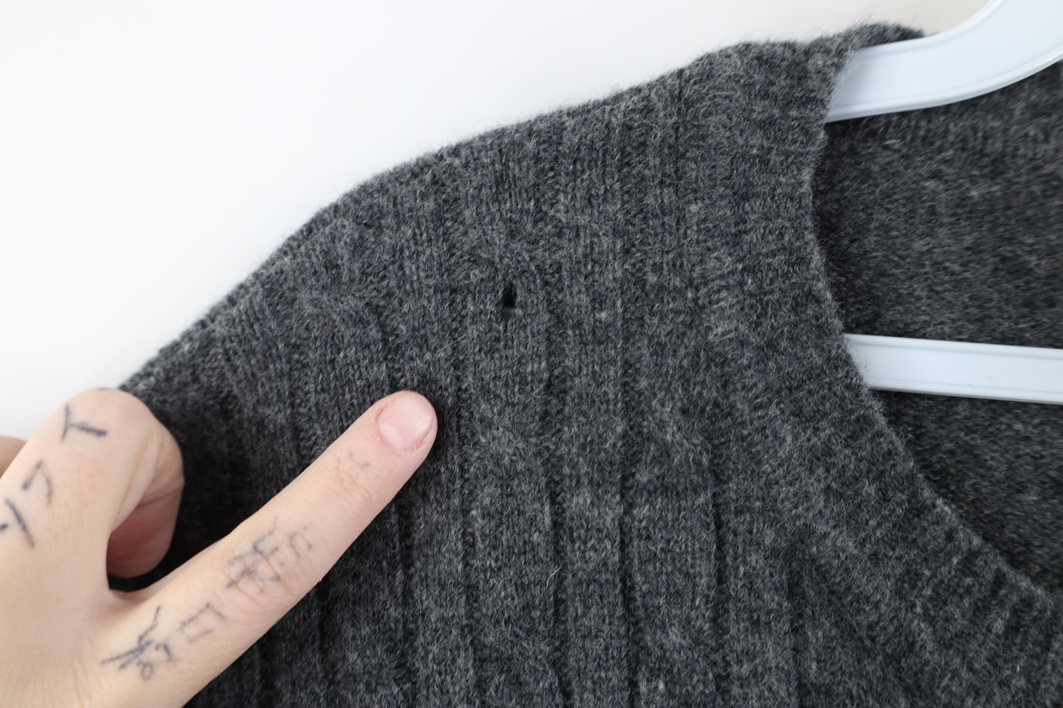 Vintage Vintage 90s Streetwear Wool Chunky Cable Knit Sweater Gray Size US XXL / EU 58 / 5 - 4 Thumbnail