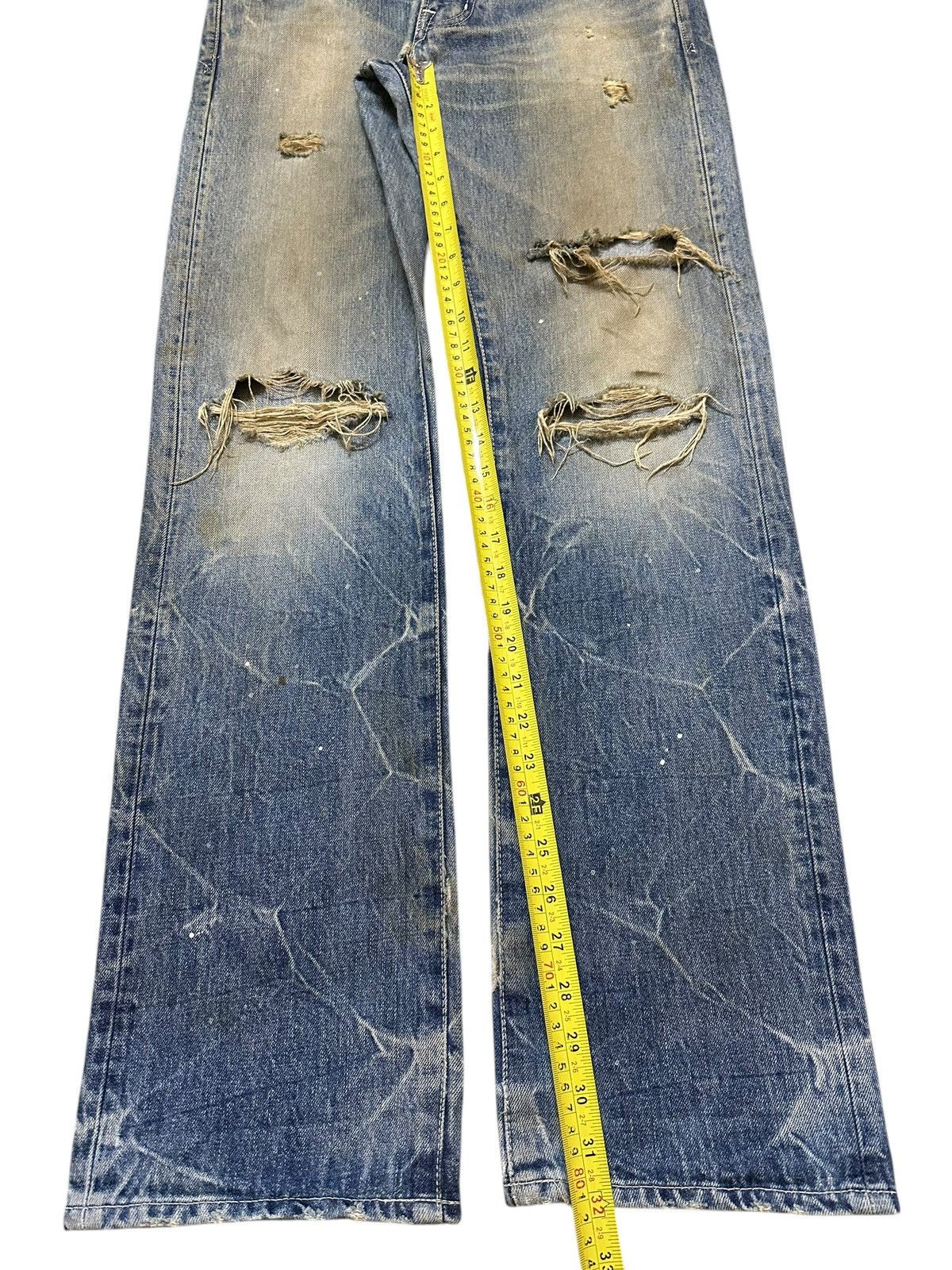 Japanese Brand Vintage Japanese Vanquish Mud Faded Wash Distressed Jeans Size US 32 / EU 48 - 15 Thumbnail