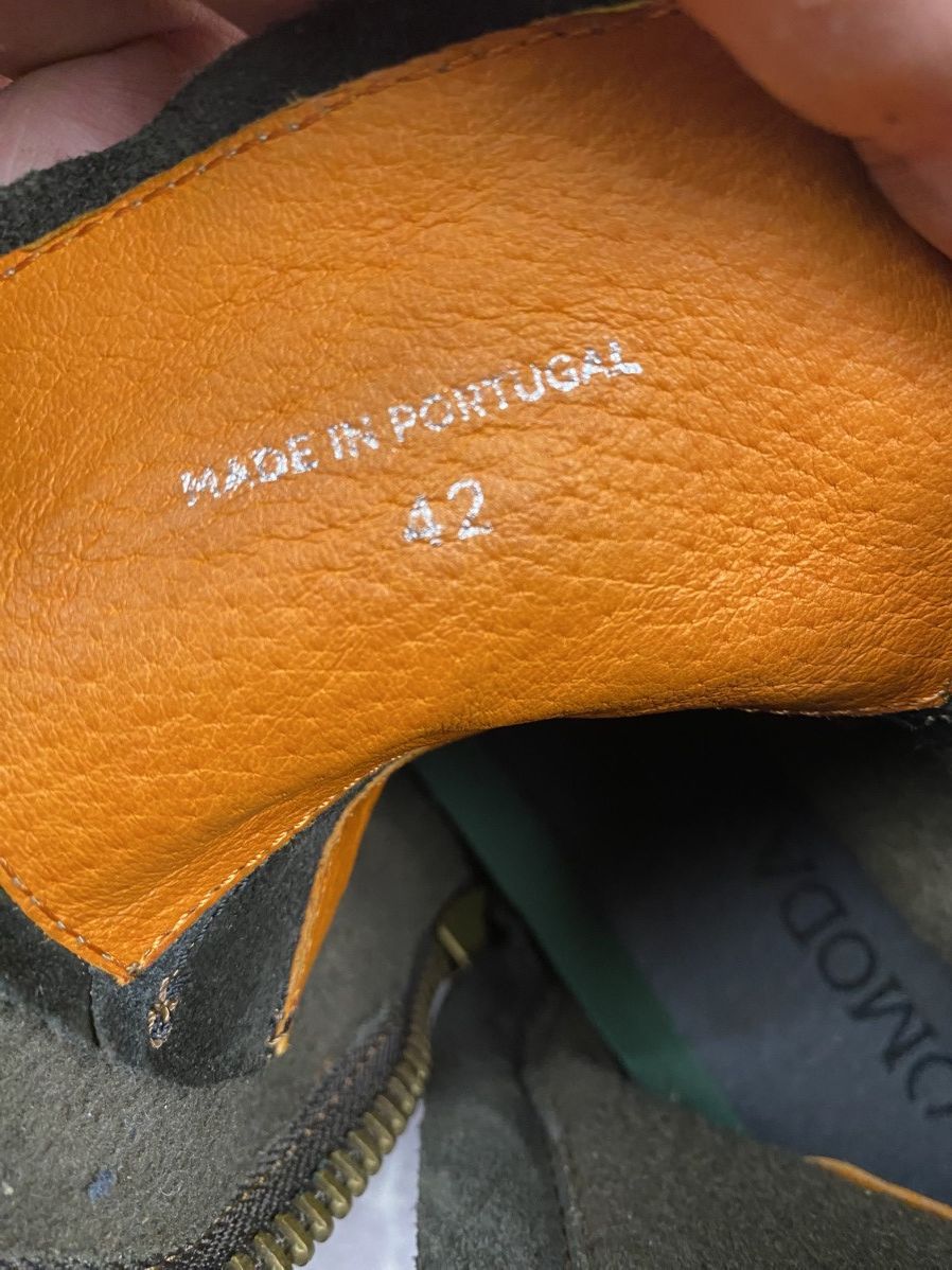 Other Brown Waxed Suede Combat Boots Made in Portugal Size: 42 Size US 9 / EU 42 - 8 Thumbnail