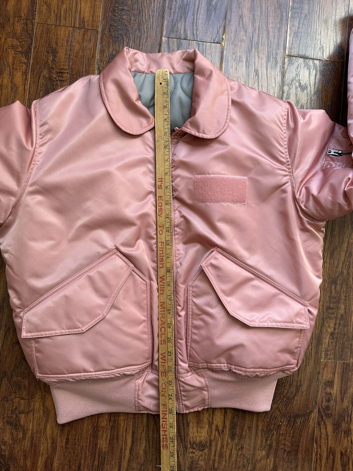 Alpha Industries Noah x Alpha Industries CWU-45P Jacket Rose Size US L / EU 52-54 / 3 - 16 Thumbnail