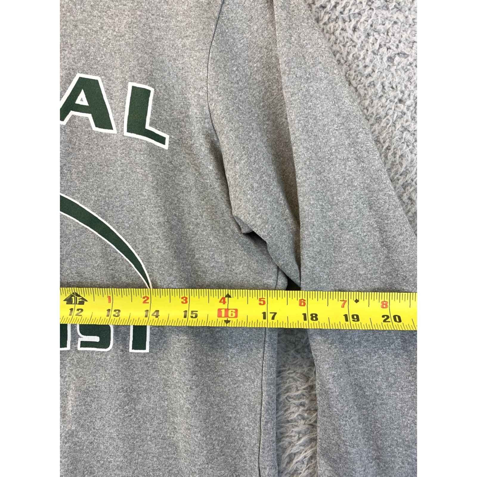 Under Armour Under Armour Dri Fit Shirt Womens M Long Sleeve Gray Athletic Shirt 62-26 Size M / US 6-8 / IT 42-44 - 4 Thumbnail