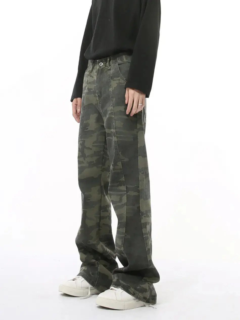 Japanese Brand Retro patchwork camouflage casual jeans Size US 32 / EU 48 - 1 Thumbnail