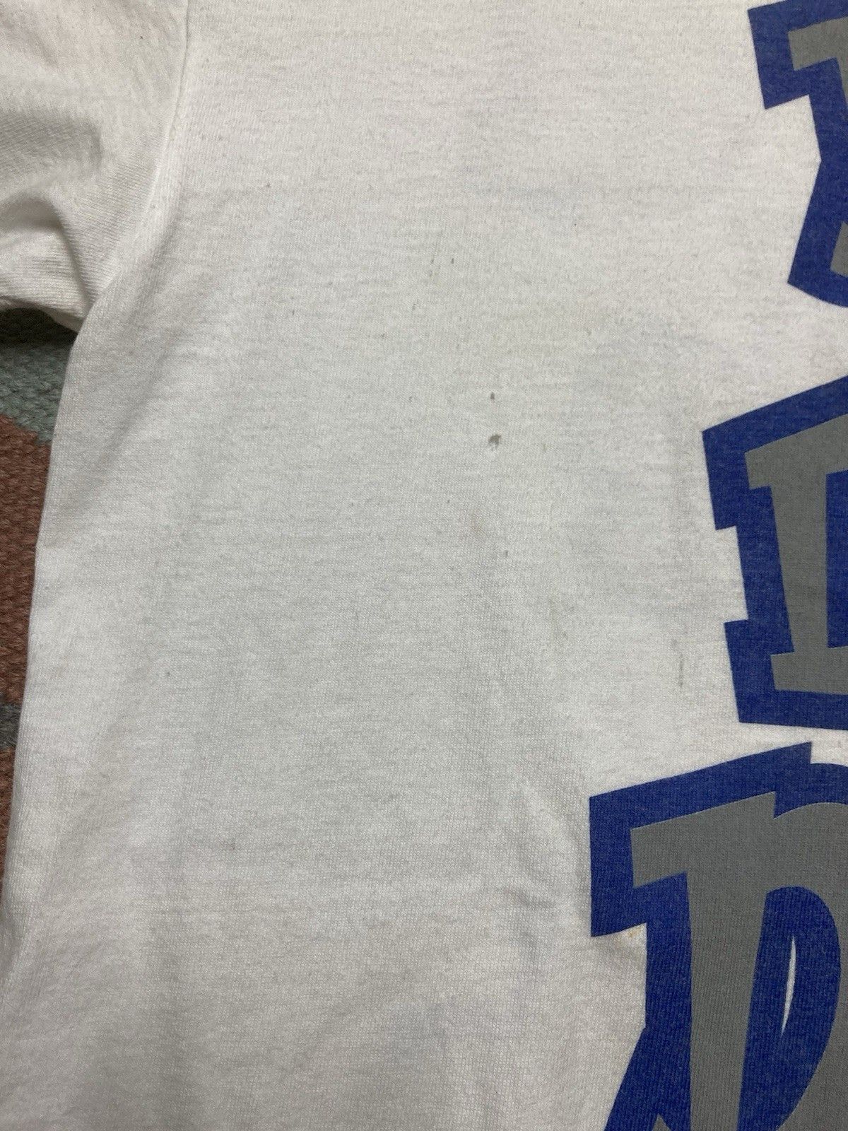 Vintage 90s t shirt Eastbay make a little glove baseball distresse L Size US L / EU 52-54 / 3 - 5 Thumbnail