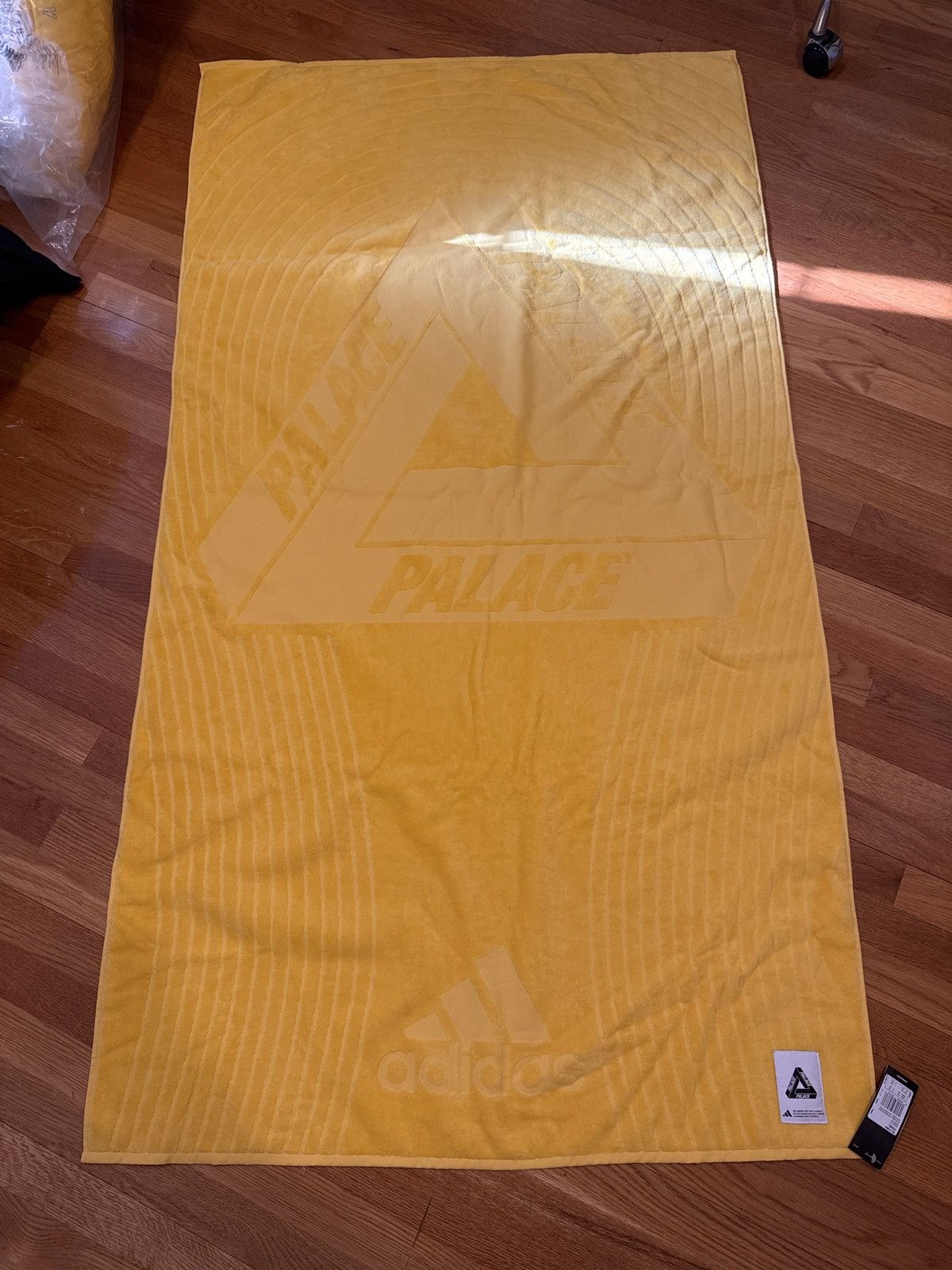 Adidas × Palace Adidas x Palace Triferg Beach Towel Size ONE SIZE - 1 Thumbnail