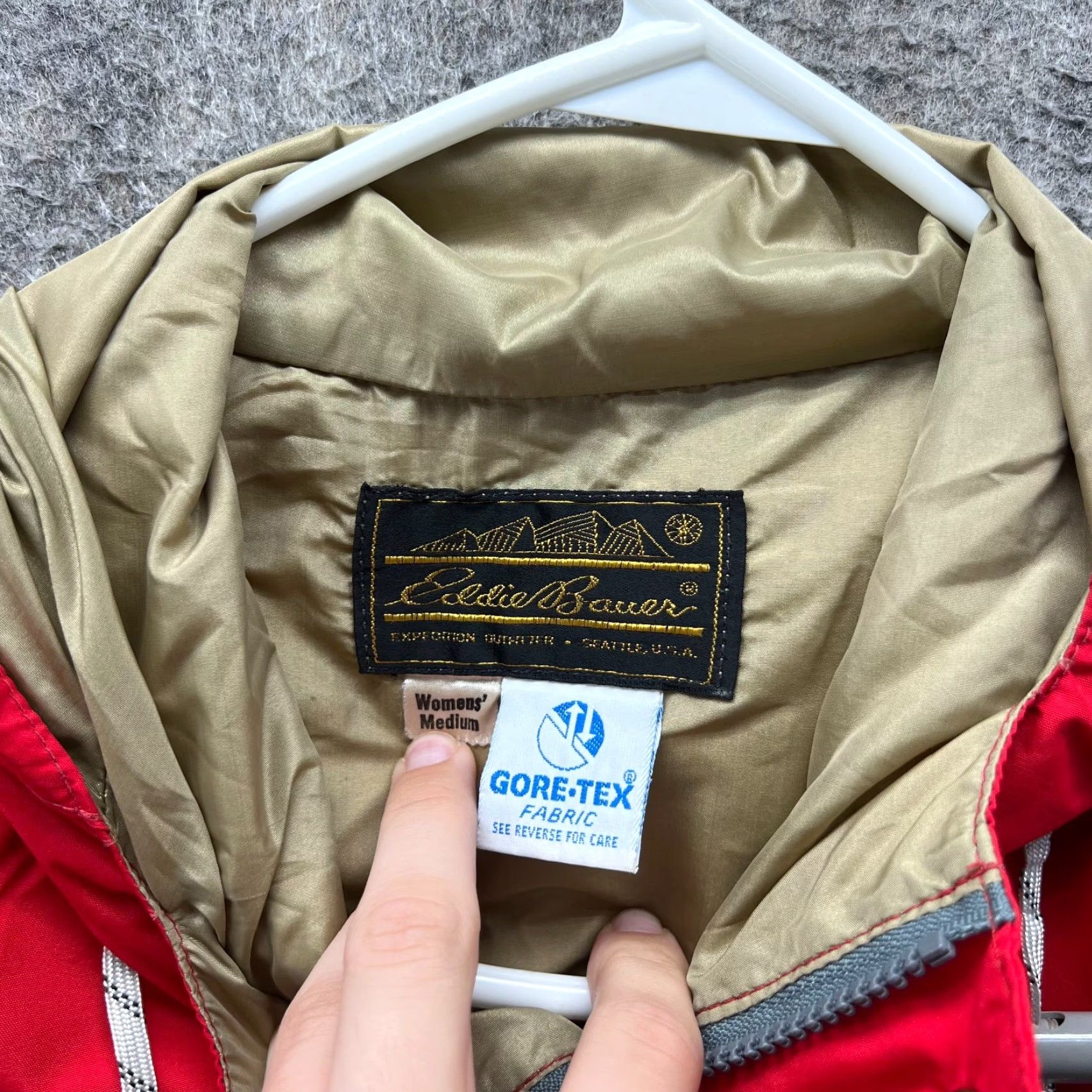 Eddie Bauer Eddie Bauer Jacket Womens Medium Red Gore-Tex Expedition Outfitter Waterproof Parka Jacket Womens Red Gore-Tex Expedition Outfitter Waterproof Size M / US 6-8 / IT 42-44 - 7 Thumbnail