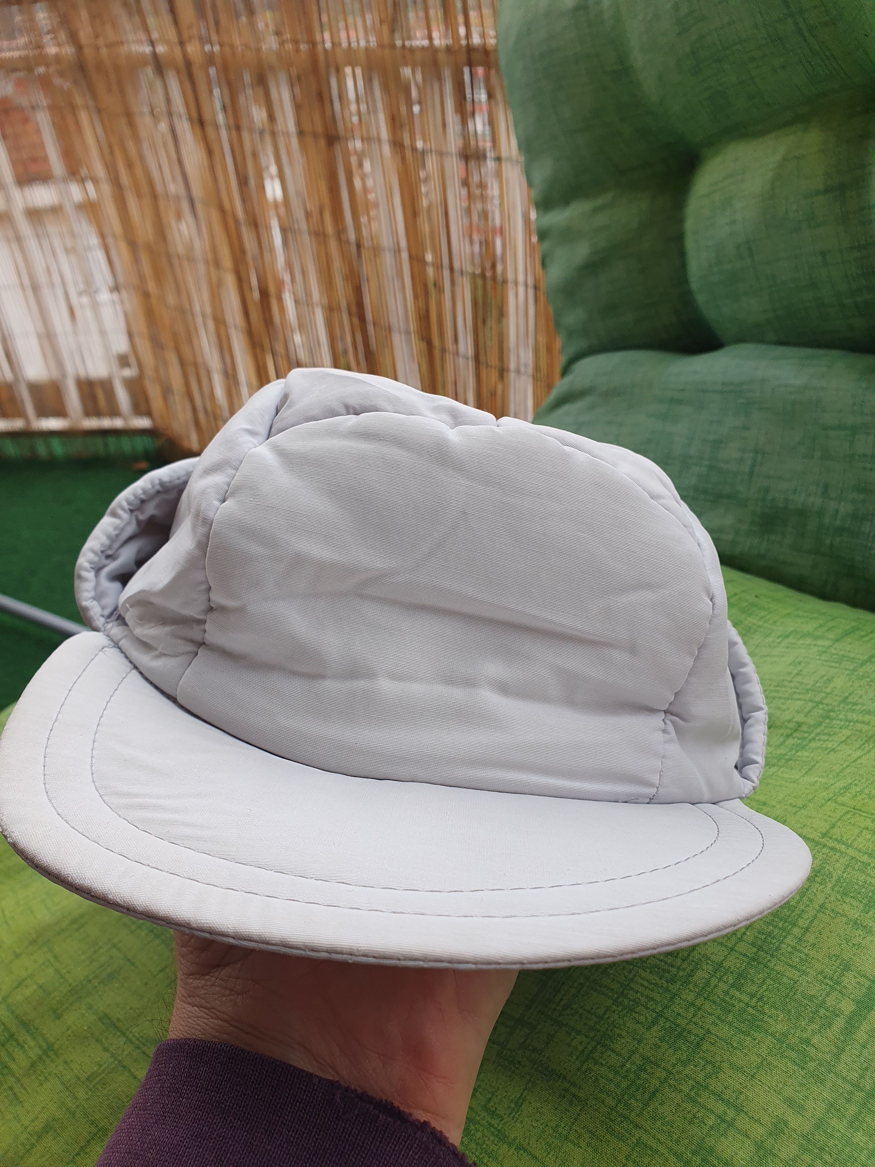 Other Pipolaki Puff Flaped Ear Hat Trapper Ski sz US 7 3/8,cm 59 Size ONE SIZE - 7 Thumbnail