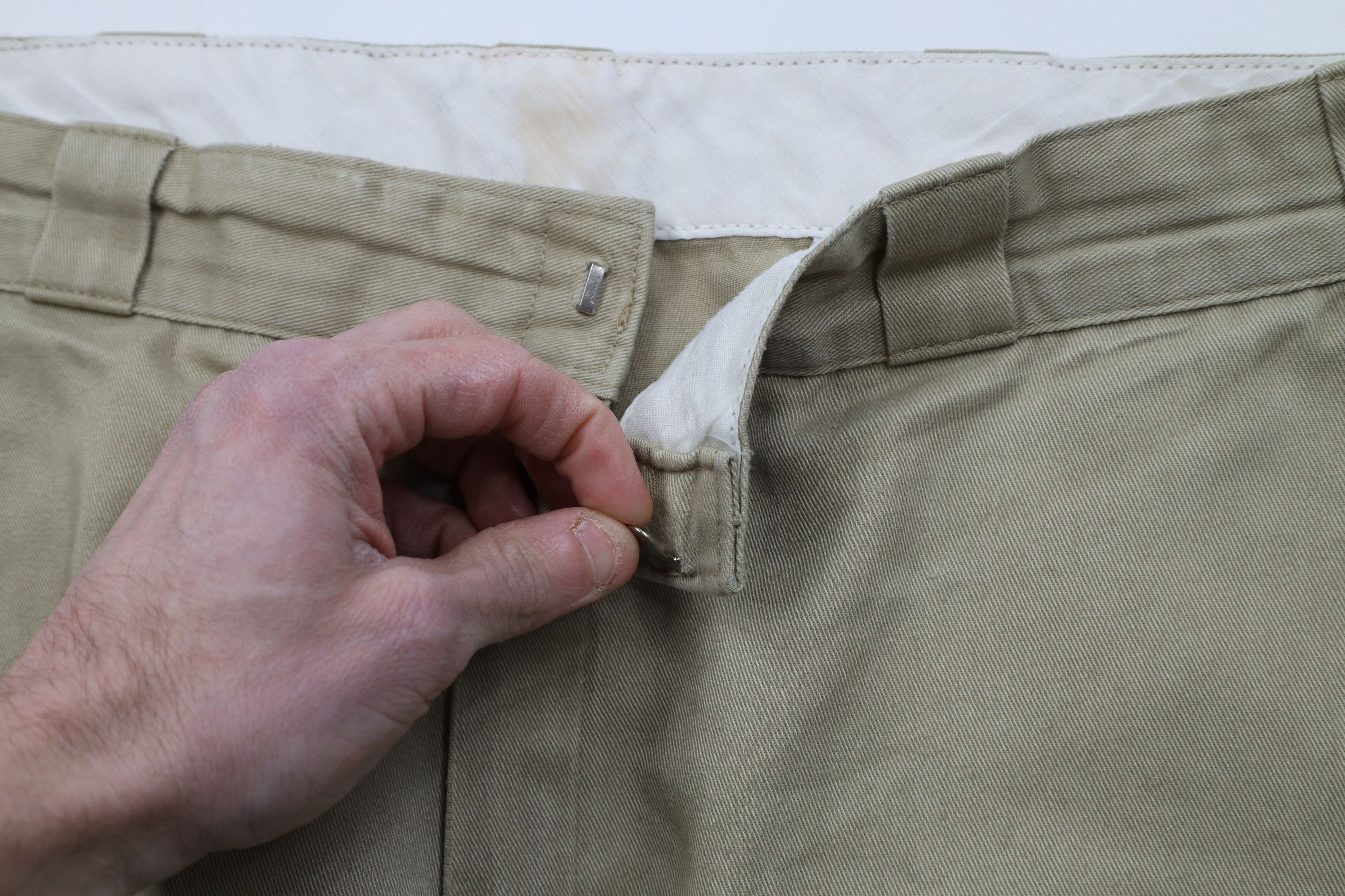 Dickies Vintage Dickies Wide Leg Dungaree Pants Trousers Beige Size US 36 / EU 52 - 9 Thumbnail