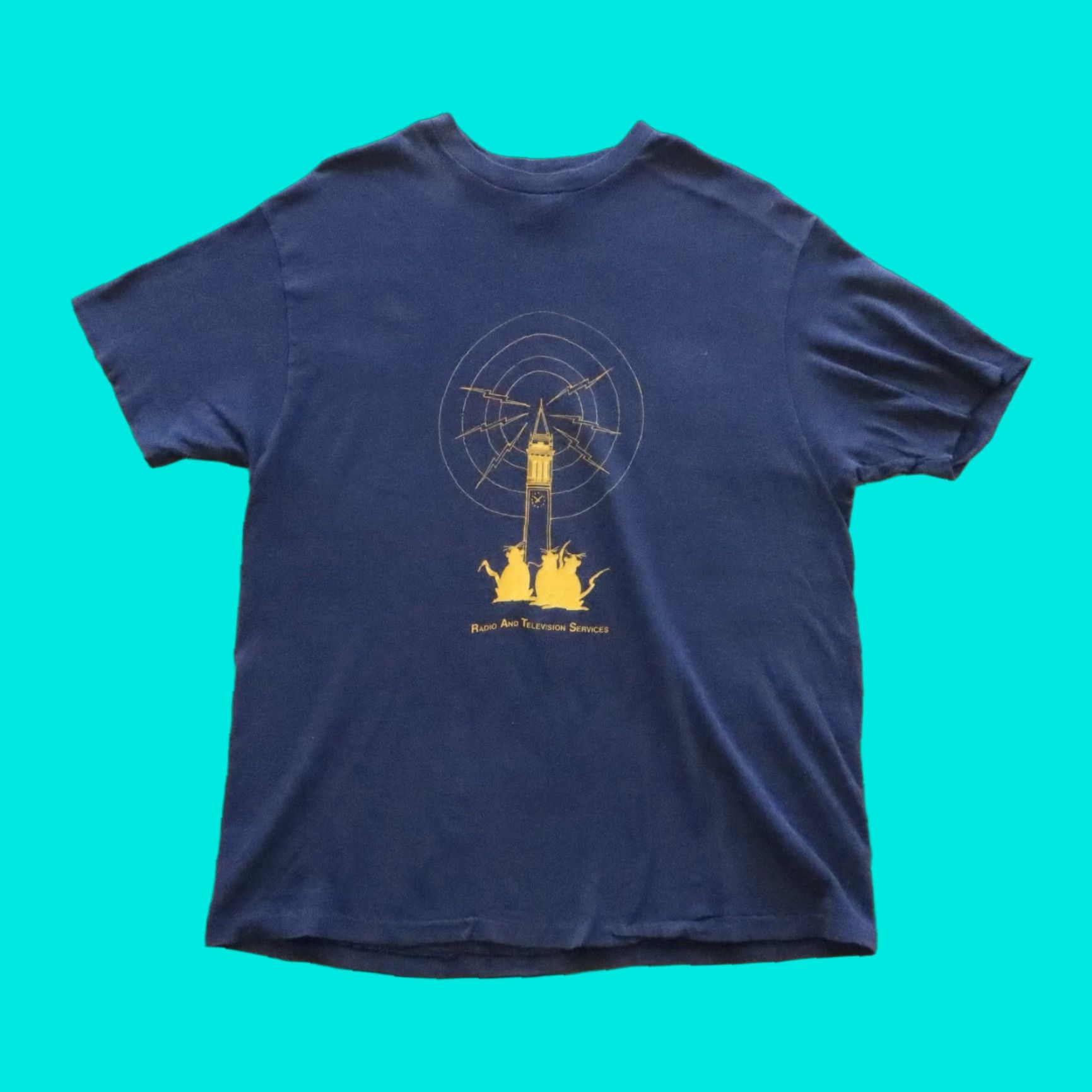 Hanes VINTAGE Hanes UC Berkeley Radio and Television Service Tee Shirt XL Blue Mens T-Shirt 60s 70s Size US XL / EU 56 / 4 - 1 Thumbnail