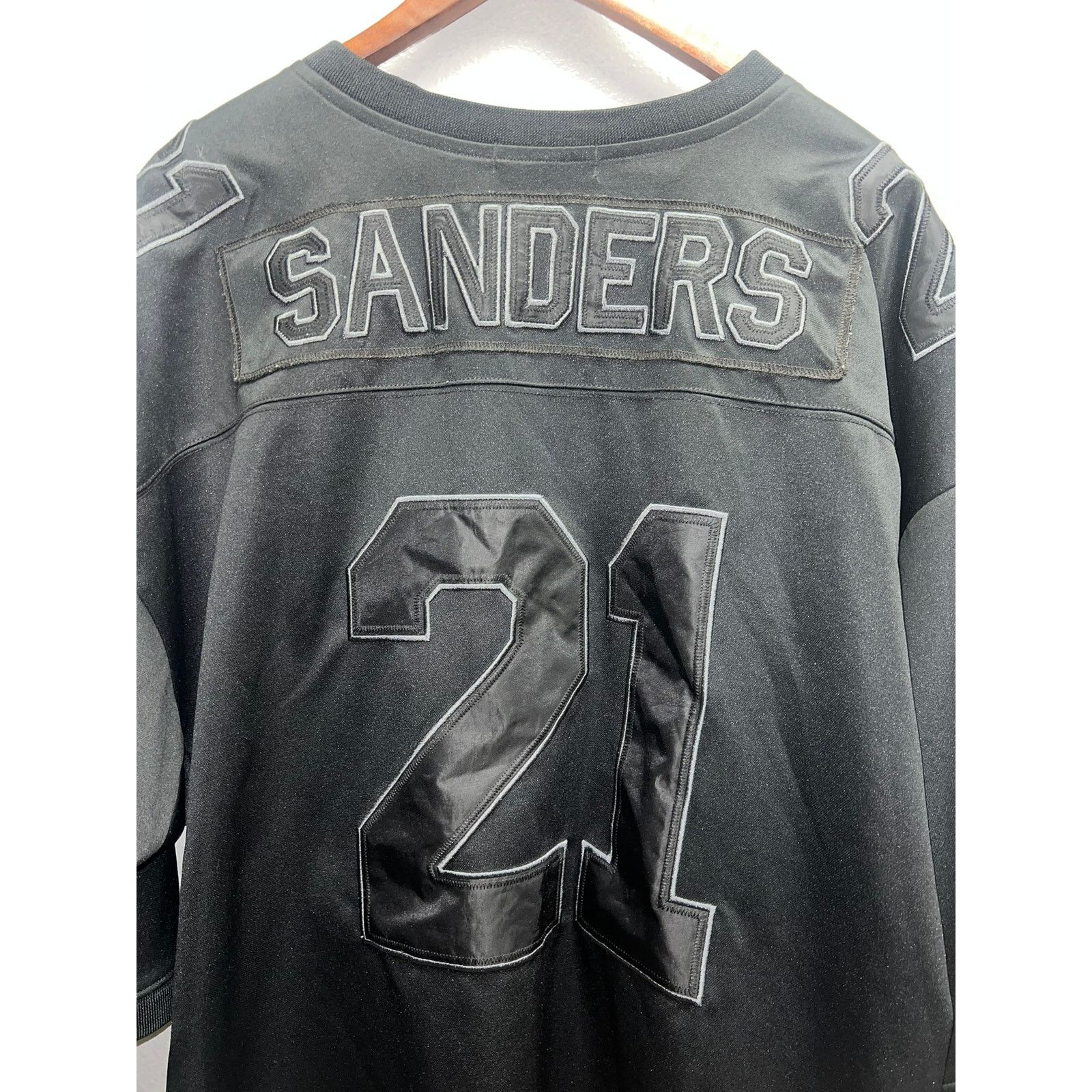 Mitchell & Ness Mitchell & Ness Deion Sanders Jersey NFL Throwback Falcons Size US XXL / EU 58 / 5 - 8 Thumbnail