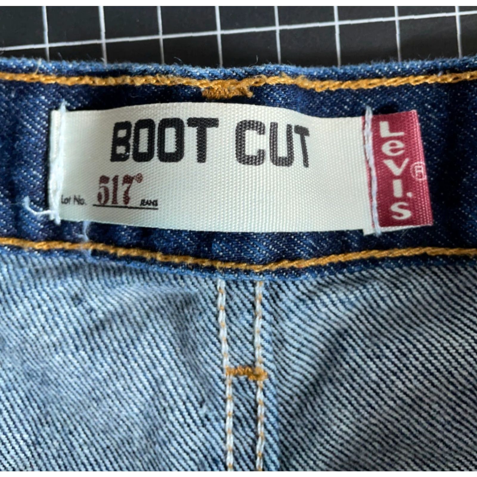 Levi's VINTAGE Levi's Jeans Main Selling Point Bootcut Jeans 517 2002 36 x 33 Blue Mens Size US 36 / EU 52 - 3 Thumbnail