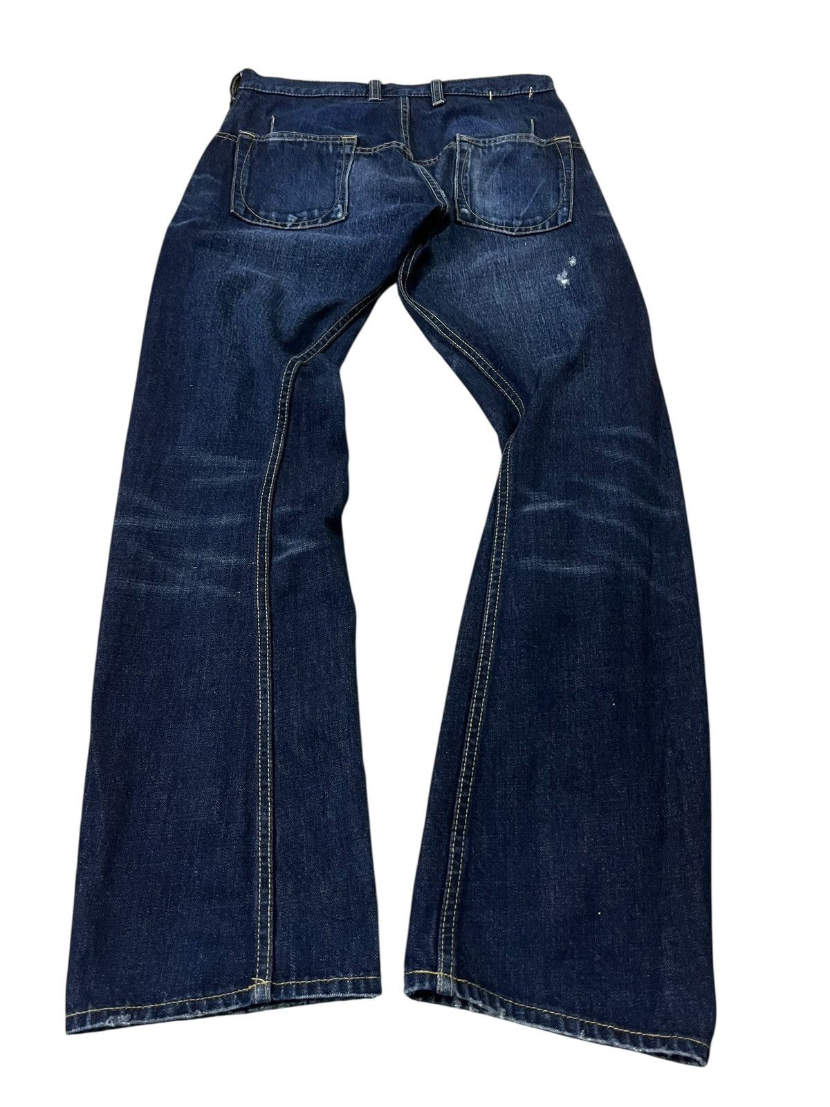 Japanese Brand RNA Twist Leg Distress Low Rise Flare Bootcut Jean Size US 29 - 3 Thumbnail