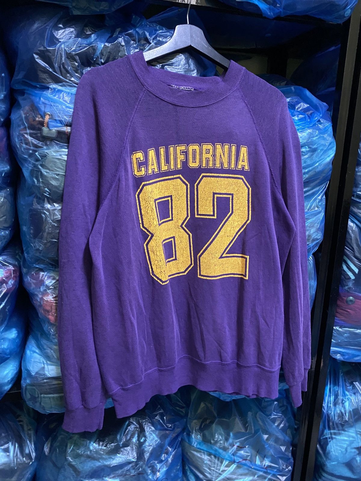 Vintage Vintage 80s Purple California 82 Graphic Sweatshirt Pullover Size US M / EU 48-50 / 2 - 4 Thumbnail