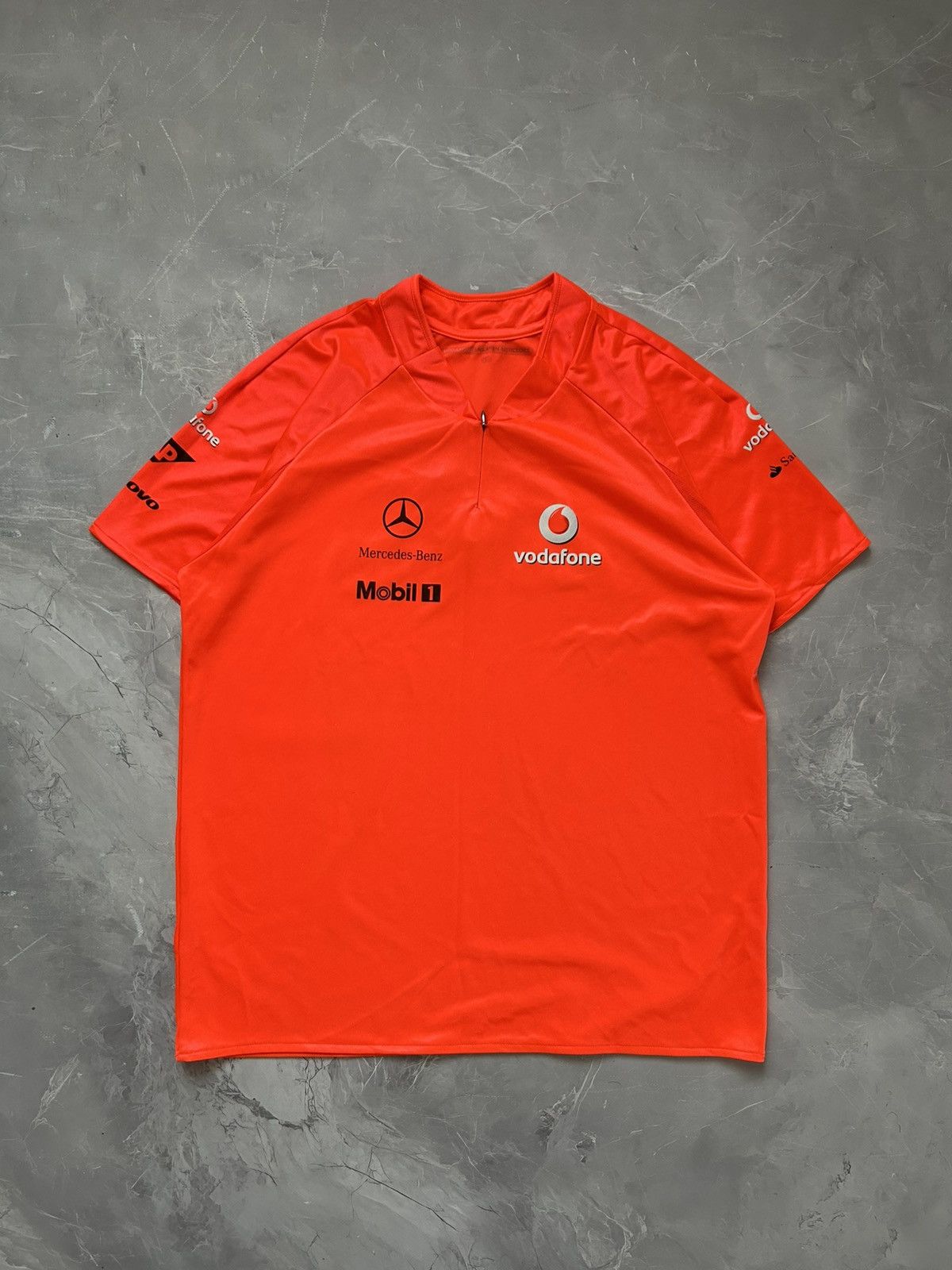 Mercedes-Benz Rare Racing Vodafone Mclaren Mercedes Boss Fl T-Shirt NASCAR Size US L / EU 52-54 / 3 - 1 Thumbnail
