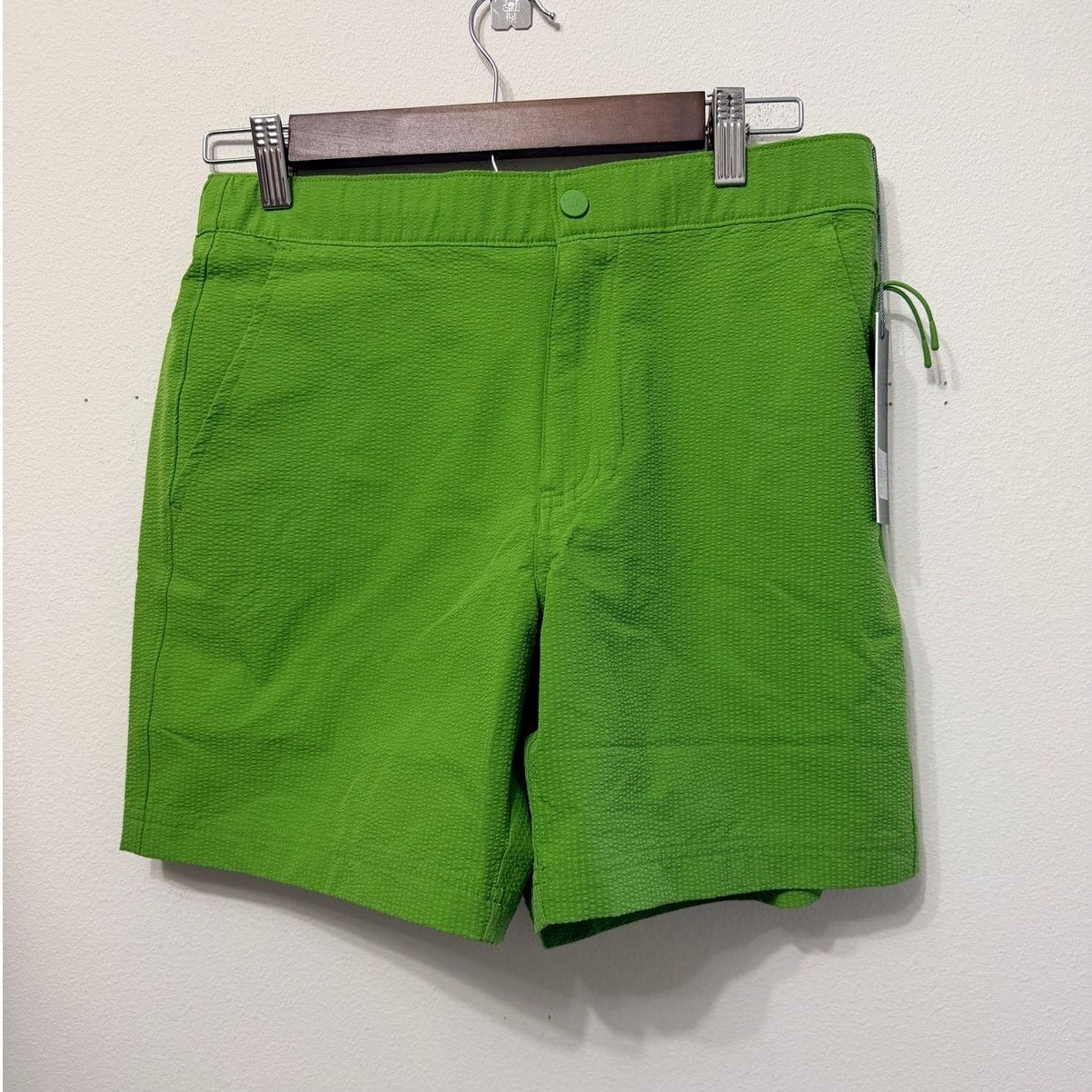 Other NWT Men's VRST 6" Seersucker Short in Green Pulse Sz M Size US 36 / EU 52 - 1 Thumbnail