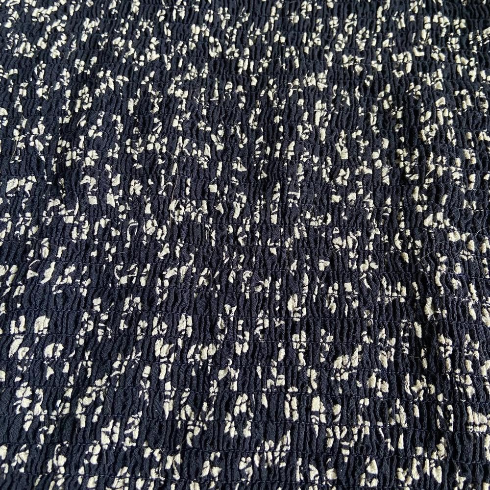 Designer Chic Black Floral Print Smocked Crop Top Size S / US 4 / IT 40 - 2 Thumbnail
