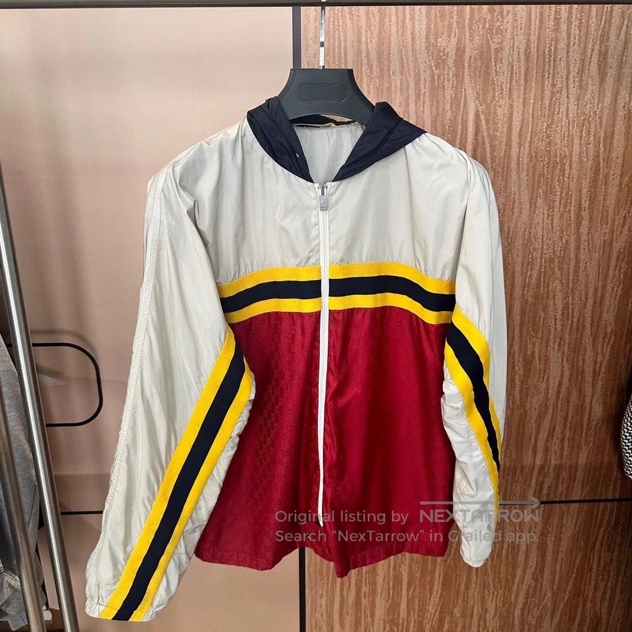 Gucci Gucci Monogram Colorblock Jacket 46. Size US S / EU 44-46 / 1 - 1 Thumbnail