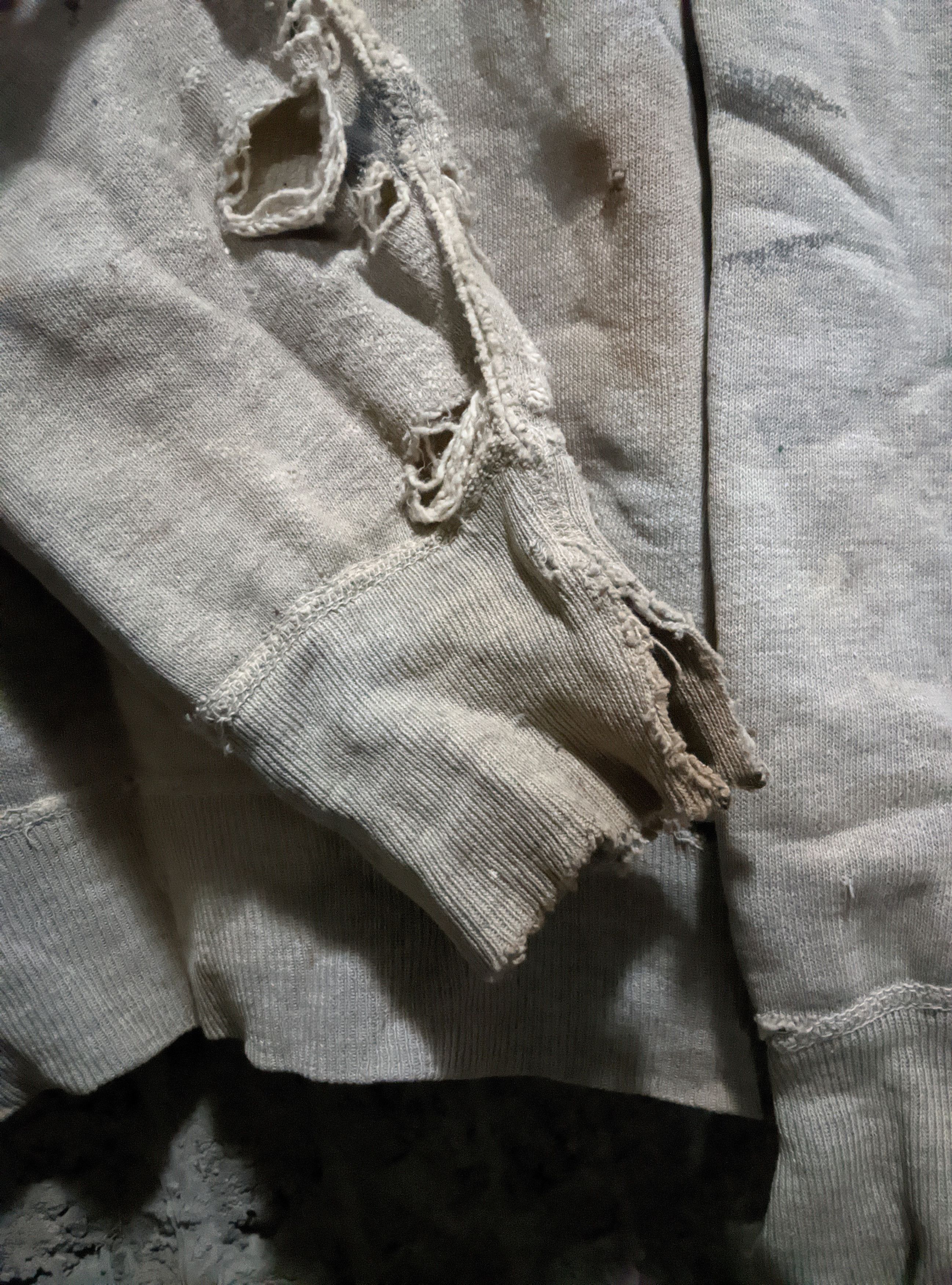 Vintage Vintage 40s destroyed single v sweatshirt afterhood Size US L / EU 52-54 / 3 - 17 Thumbnail
