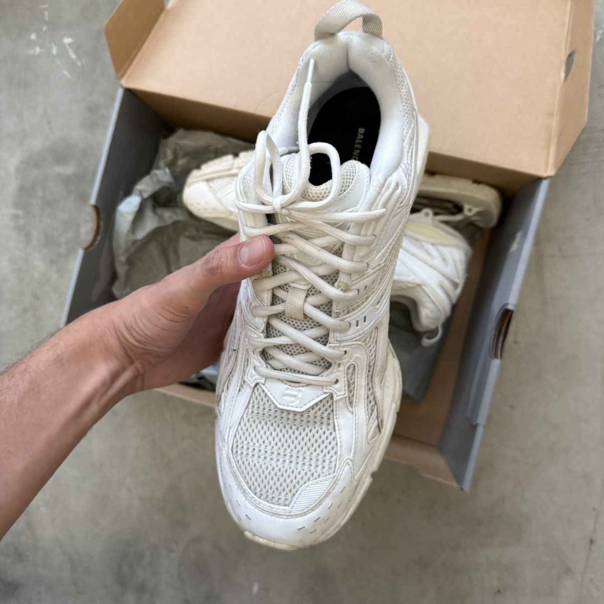 Balenciaga Balenciaga Xpander Sneaker White (US11/44) Size US 11 / EU 44 - 6 Thumbnail