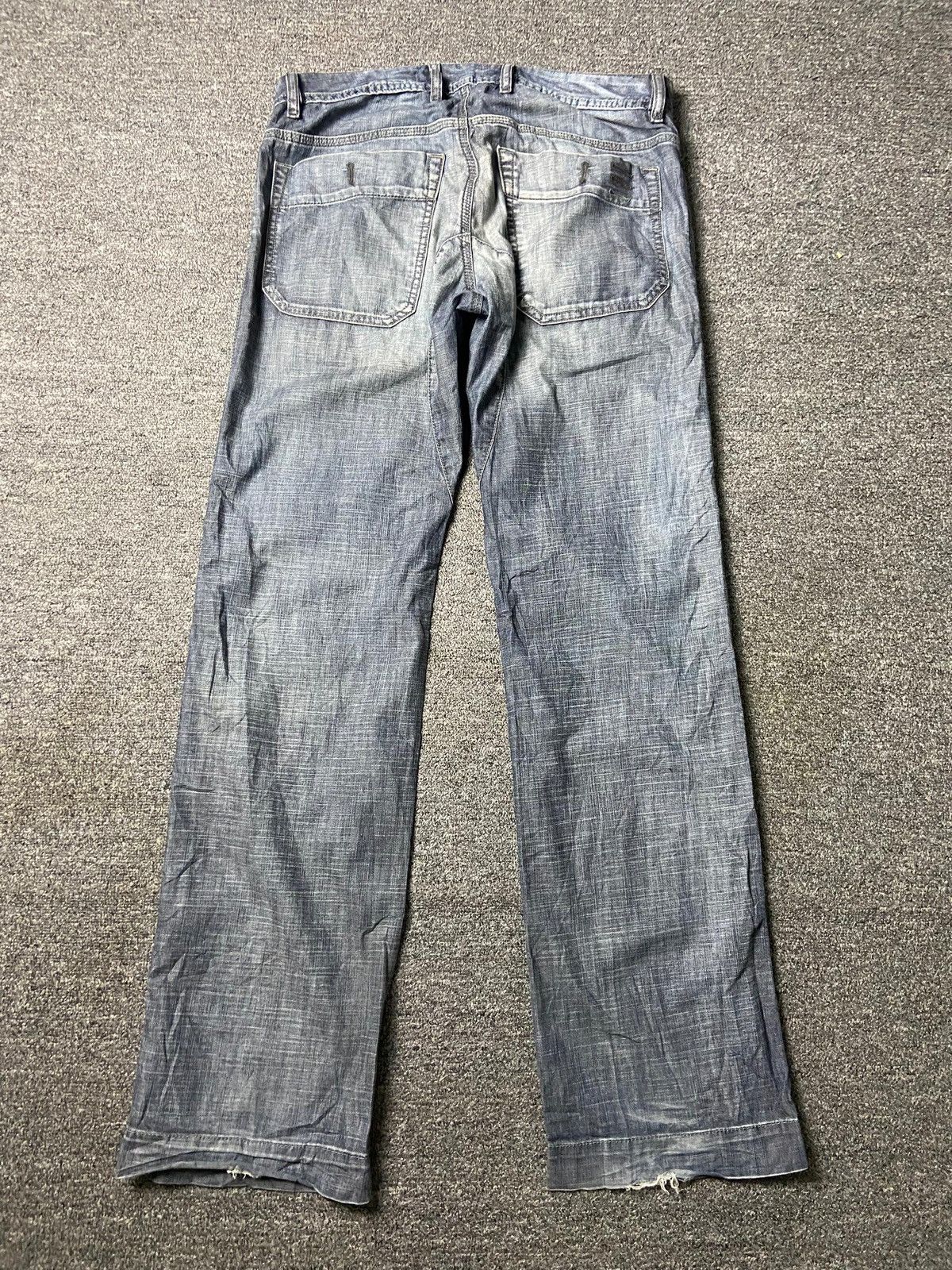Diesel Vintage DIESEL Only The Brave Straight Cut Jeans (142) Size US 33 - 7 Thumbnail