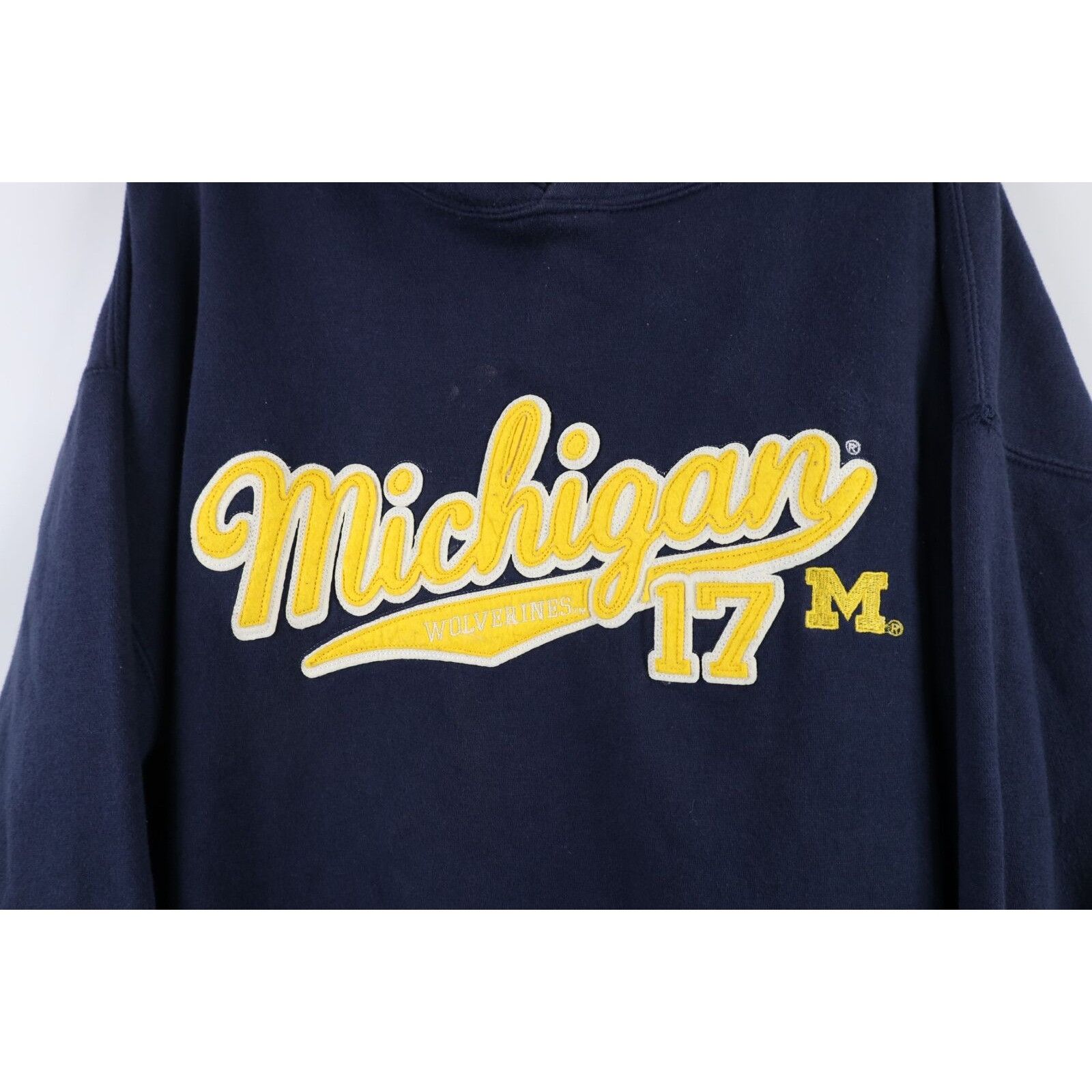Vintage Vintage Distressed University of Michigan Script Hoodie Size US XL / EU 56 / 4 - 5 Thumbnail