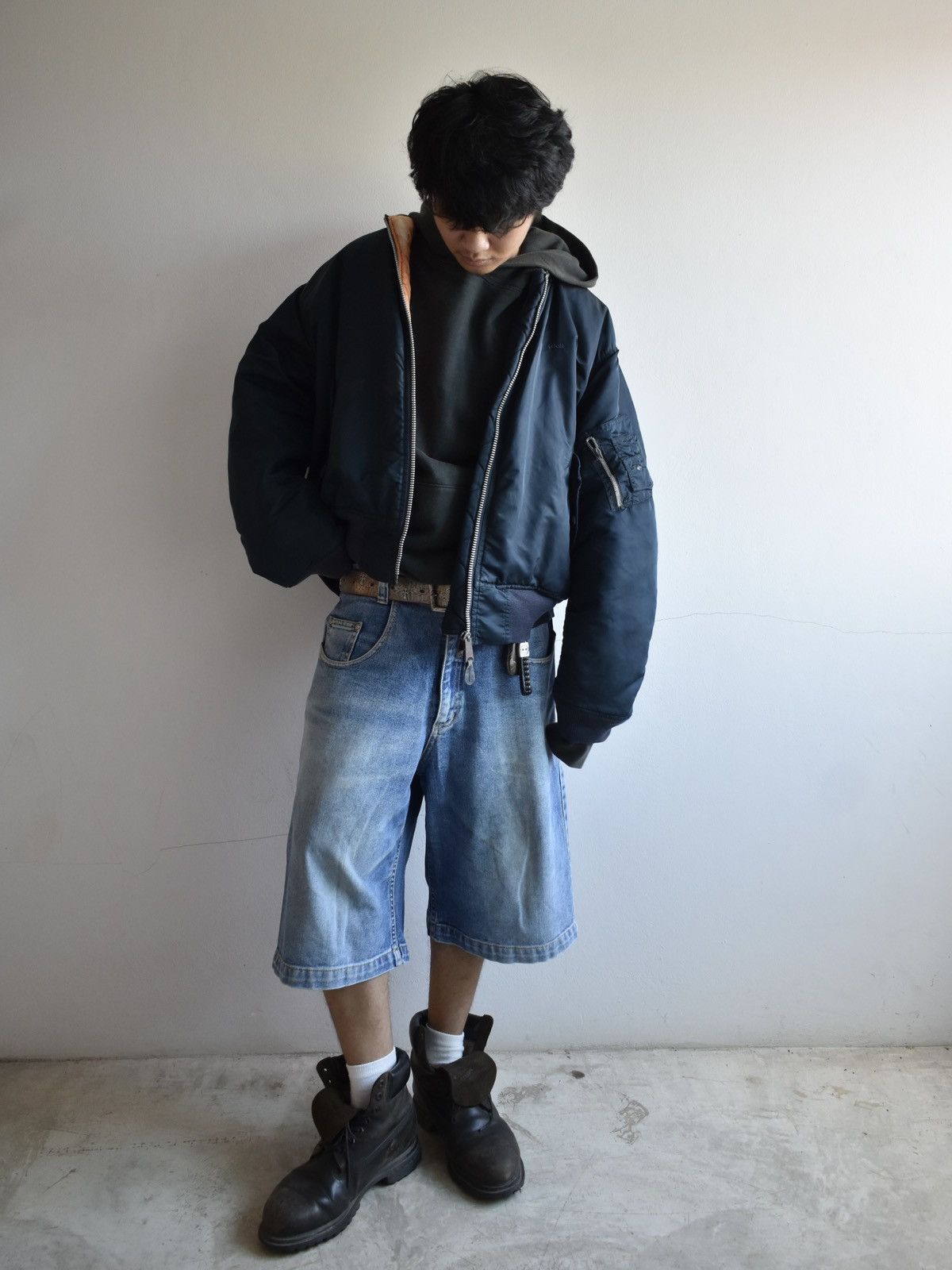 Schott Vintage Schott Flight Bomber Distressed Jacket Size US XL / EU 56 / 4 - 2 Thumbnail