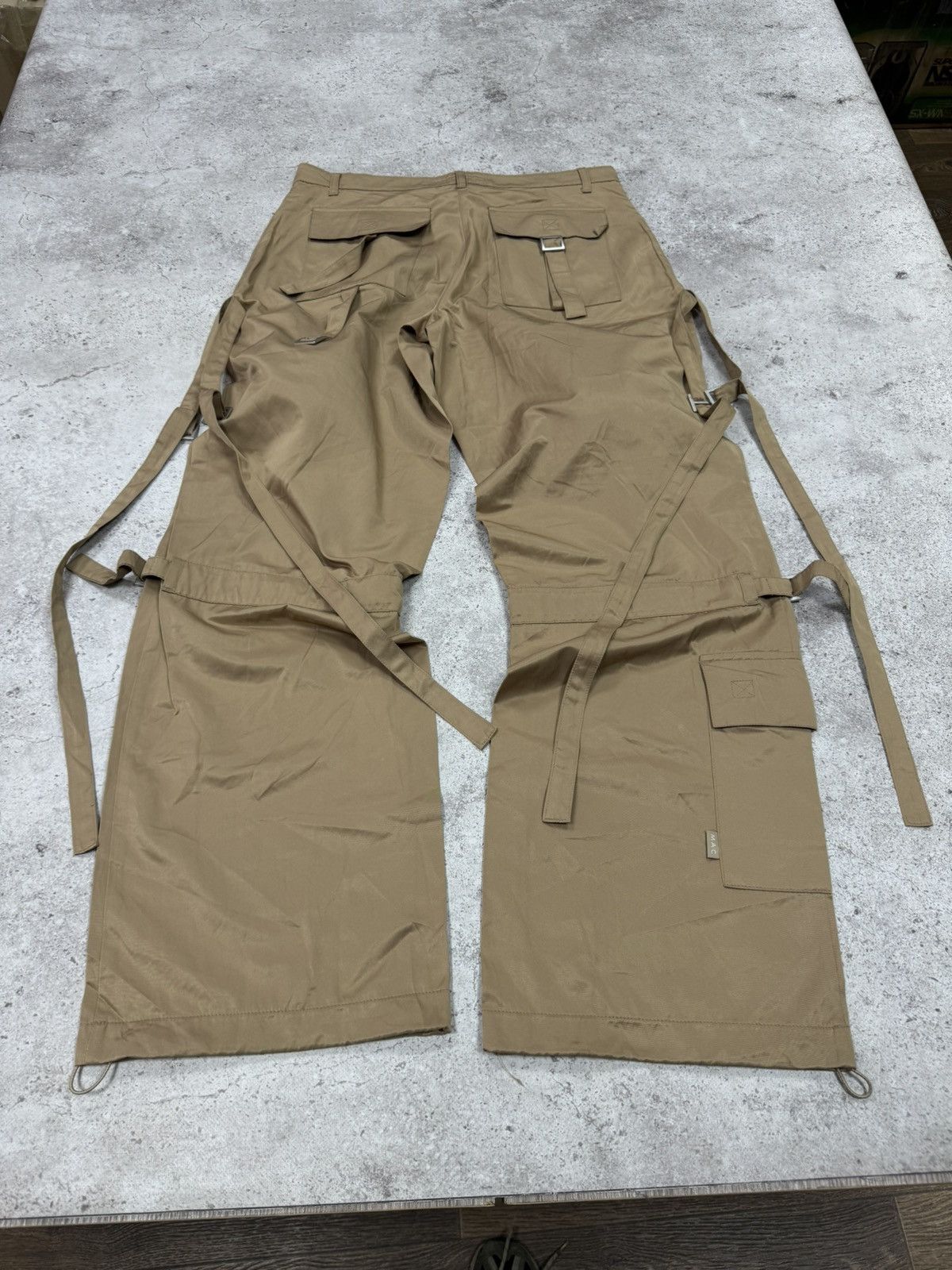 20471120 Vintage Japanese Bandage Cargo Junya Watanabe Stye Pants Size US 32 / EU 48 - 6 Thumbnail