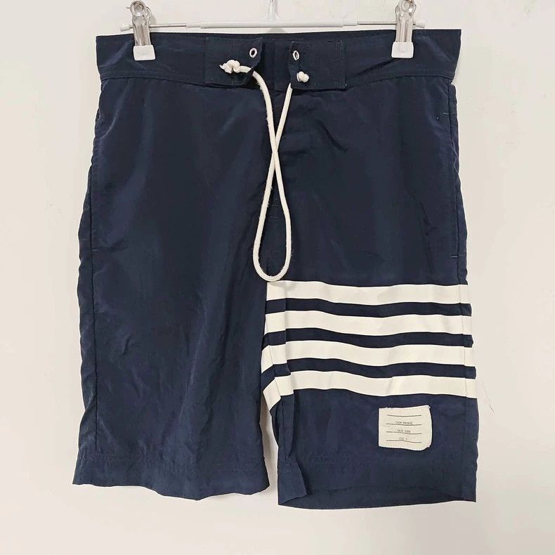 Thom Browne Thom Browne size0 beach shorts Size US 26 / EU 42 - 1 Thumbnail
