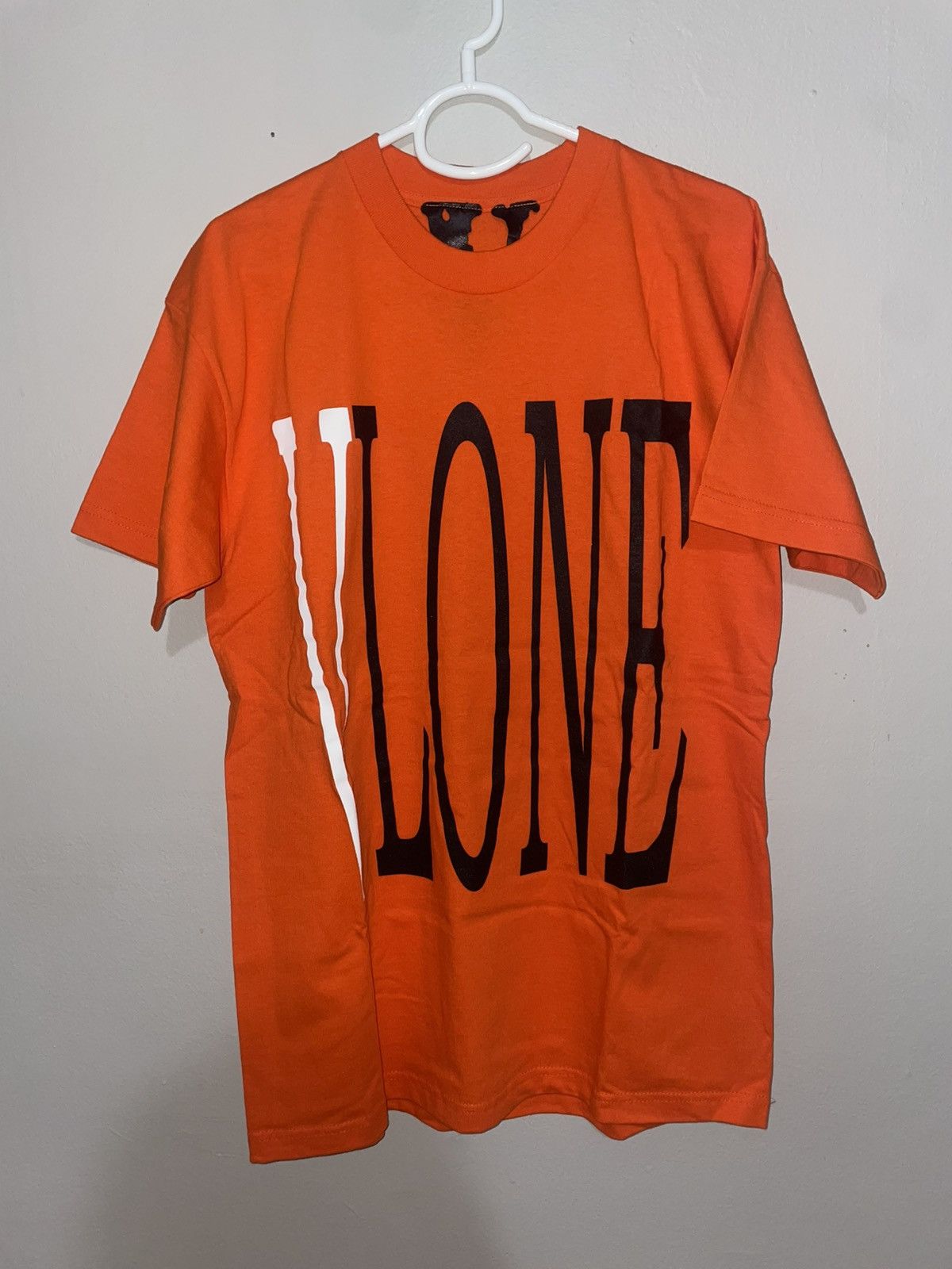 Vlone Vlone Orange Staple Tee Size US L / EU 52-54 / 3 - 2 Thumbnail