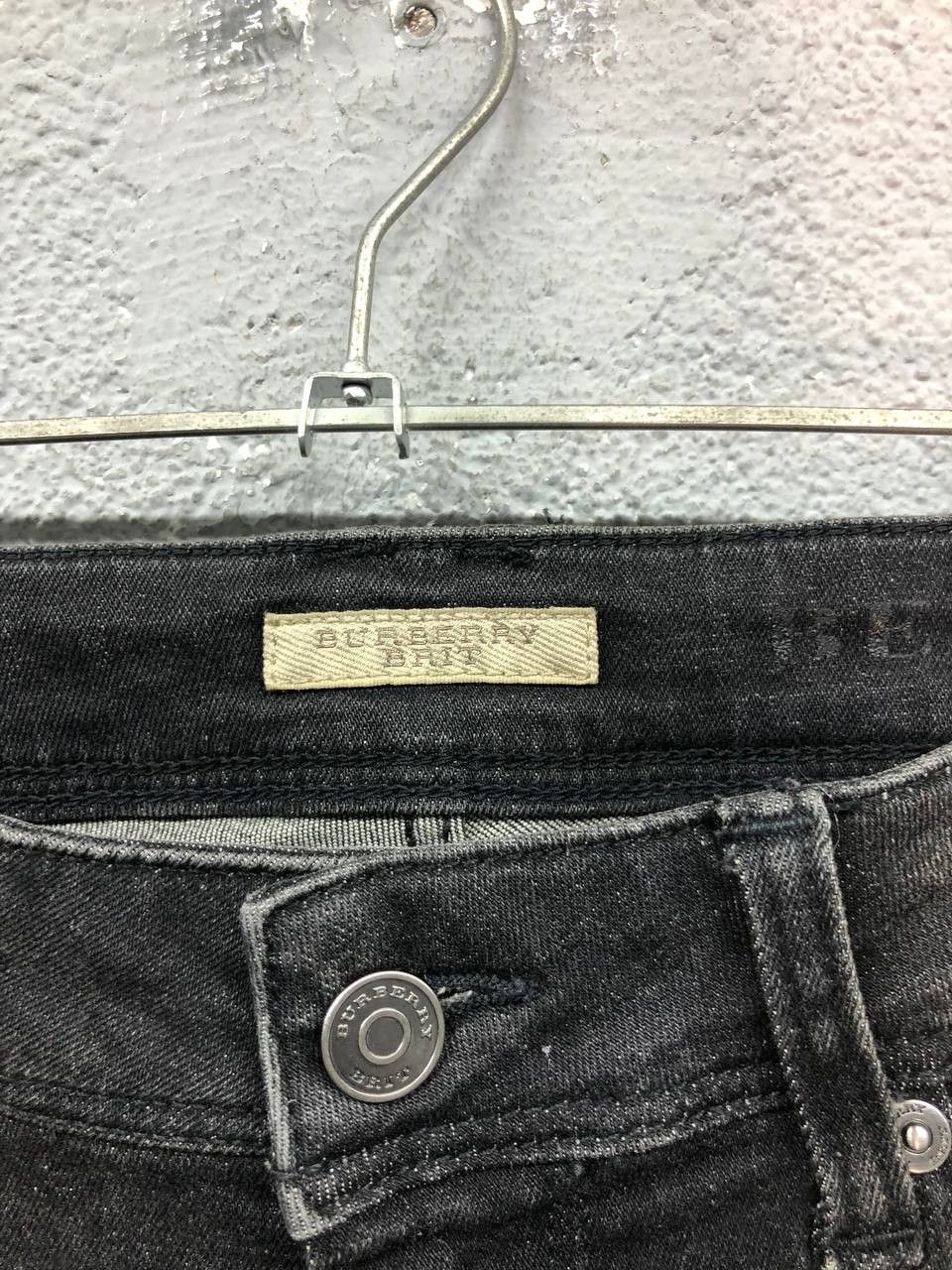 Burberry Burberry brit womens skinny jeans W 32 Size 32" / US 10 / IT 46 - 3 Thumbnail
