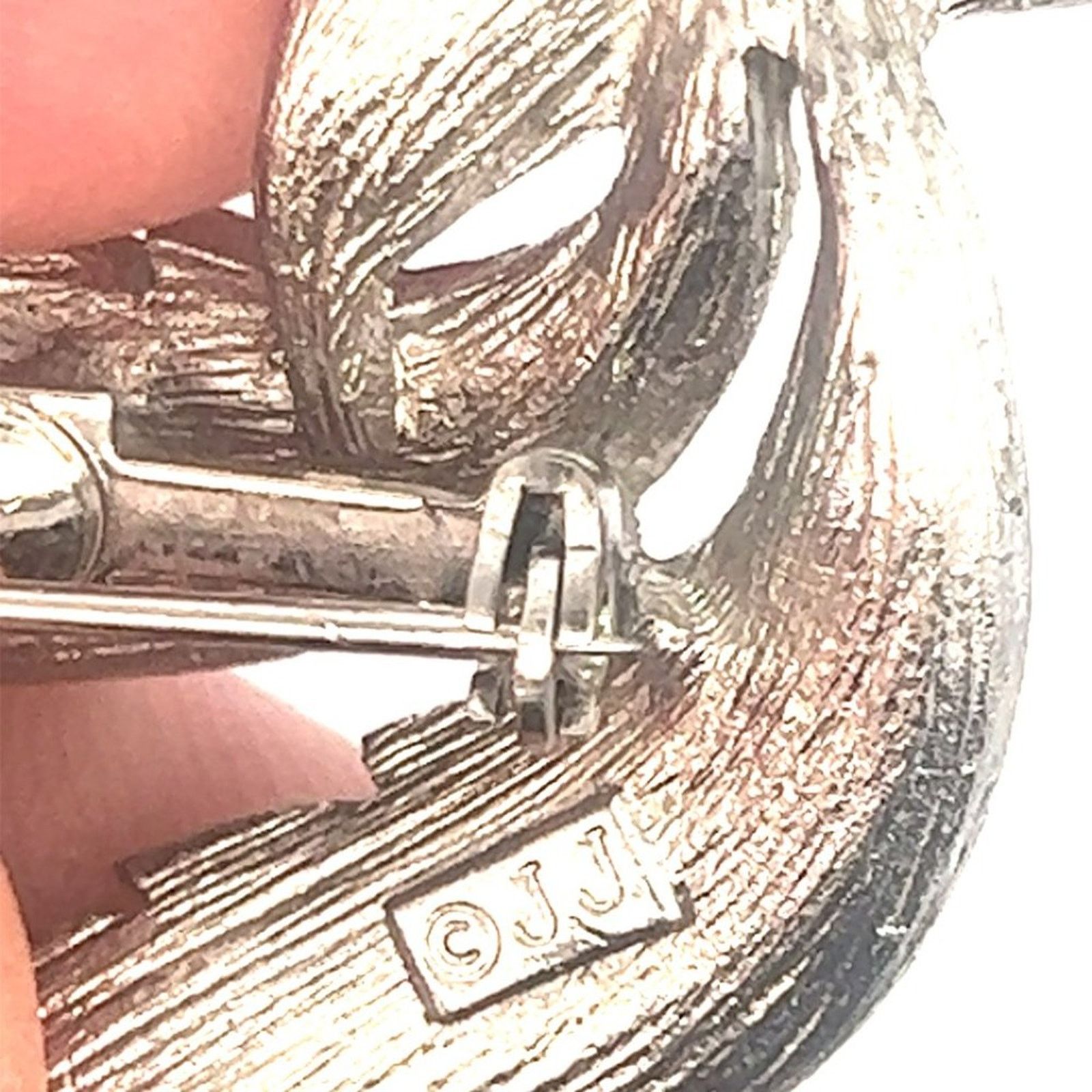 & Other Stories Vintage - JJ (Jonette Company) -Silvertone Three Leaf Brooch Size ONE SIZE - 3 Thumbnail
