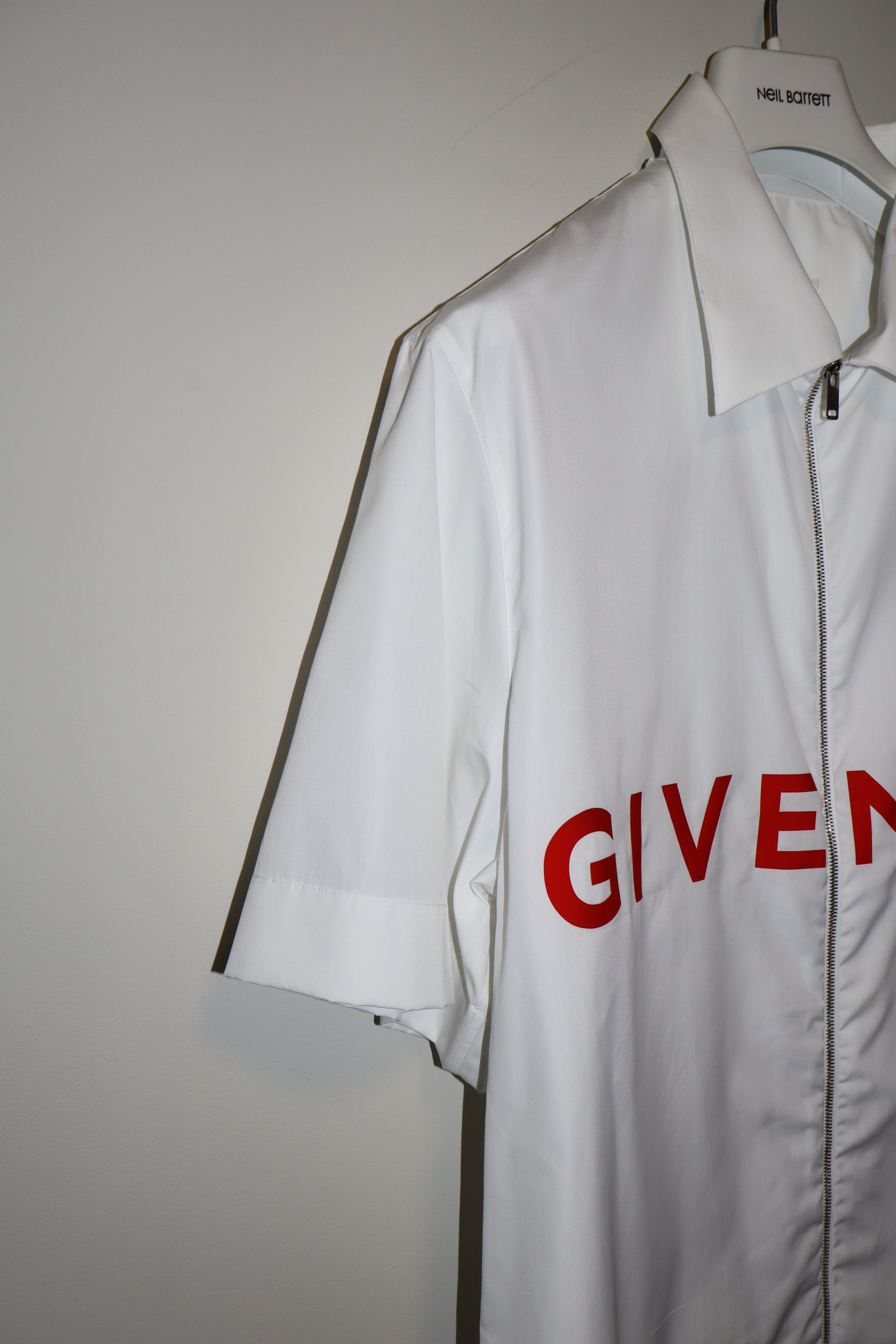 Givenchy Zip logo shirt Size US S / EU 44-46 / 1 - 5 Thumbnail