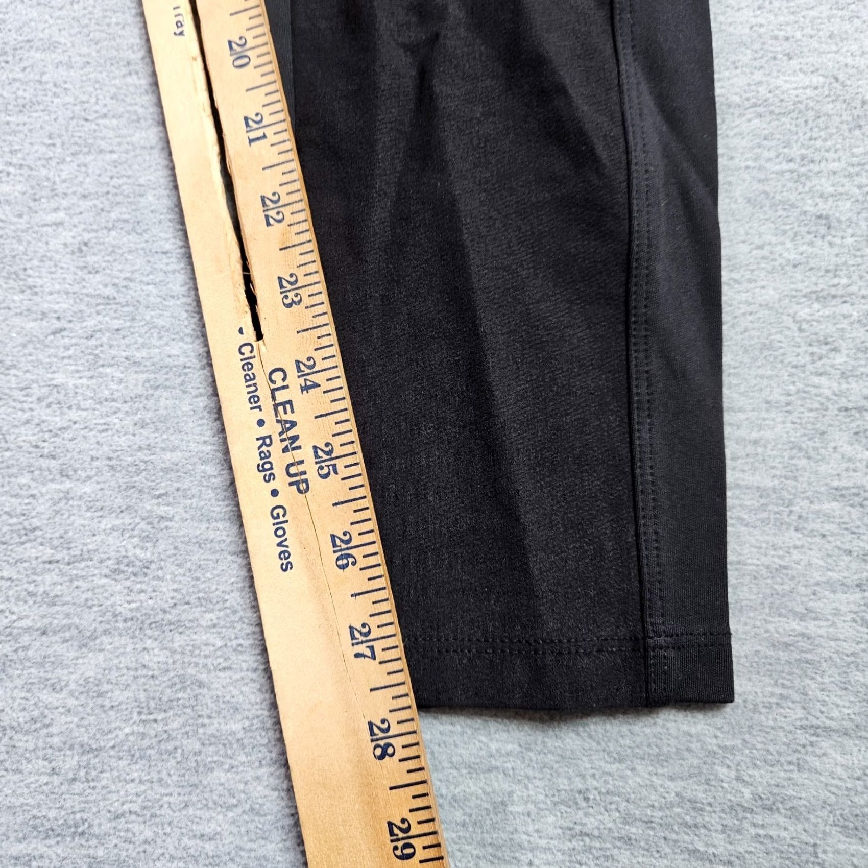 Athleta Athleta Headlands Hybrid Cargo Pants Women Size 6 Black Stretch Hiking Travel Casual Size 28" / US 6 / IT 42 - 4 Thumbnail